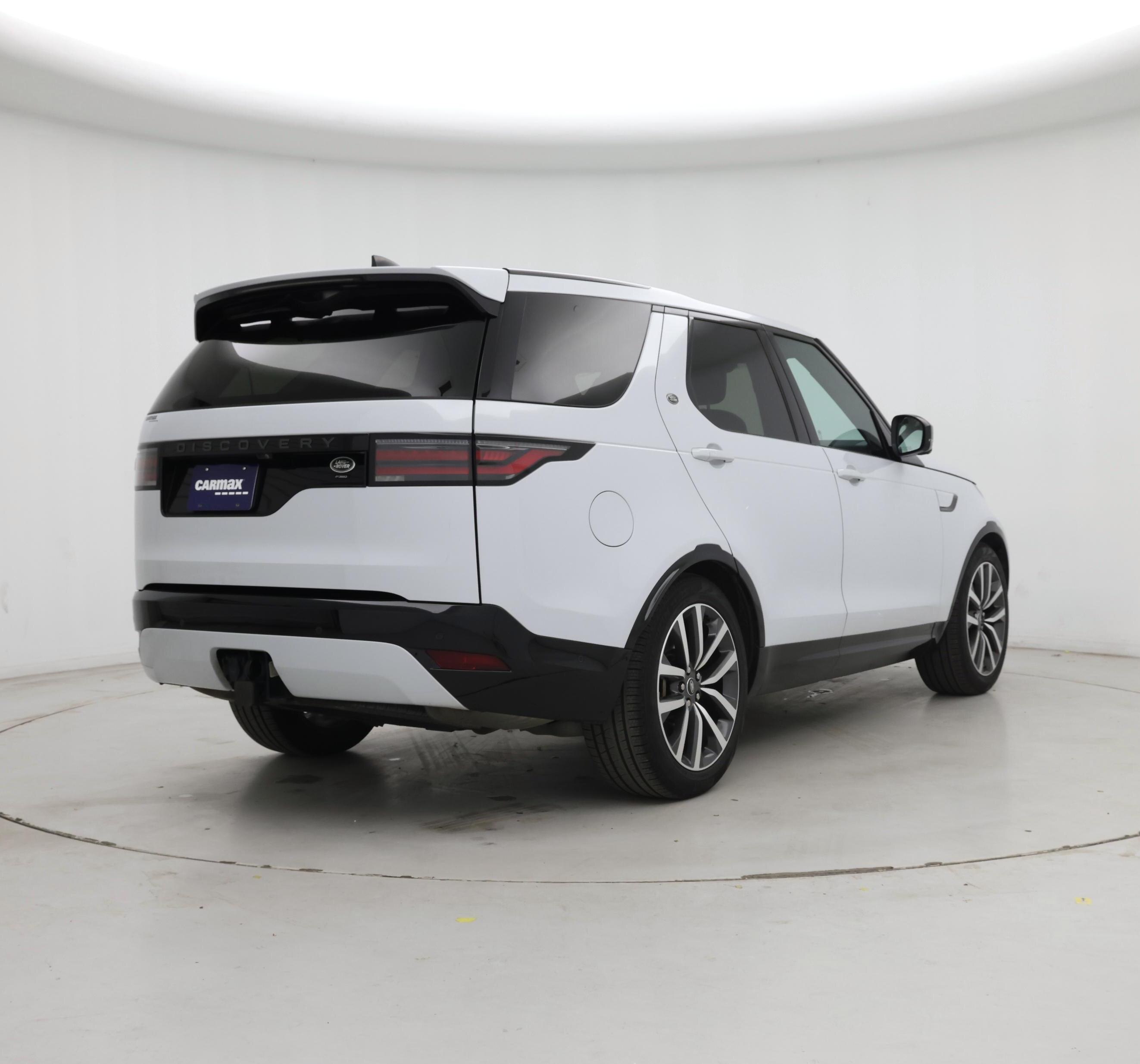 Thumbnail: 2023 Land Rover Discovery - 8