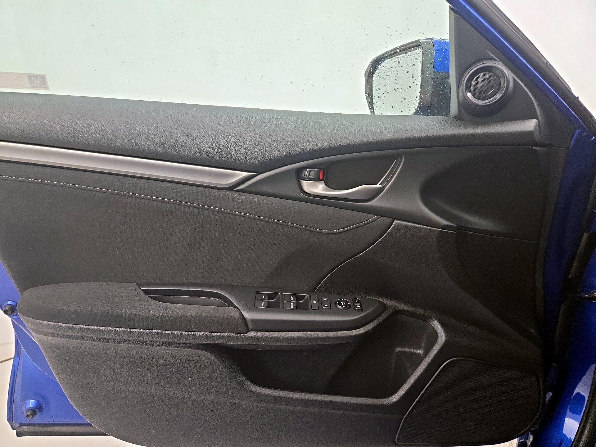 Thumbnail: 2019 Honda Civic - 12