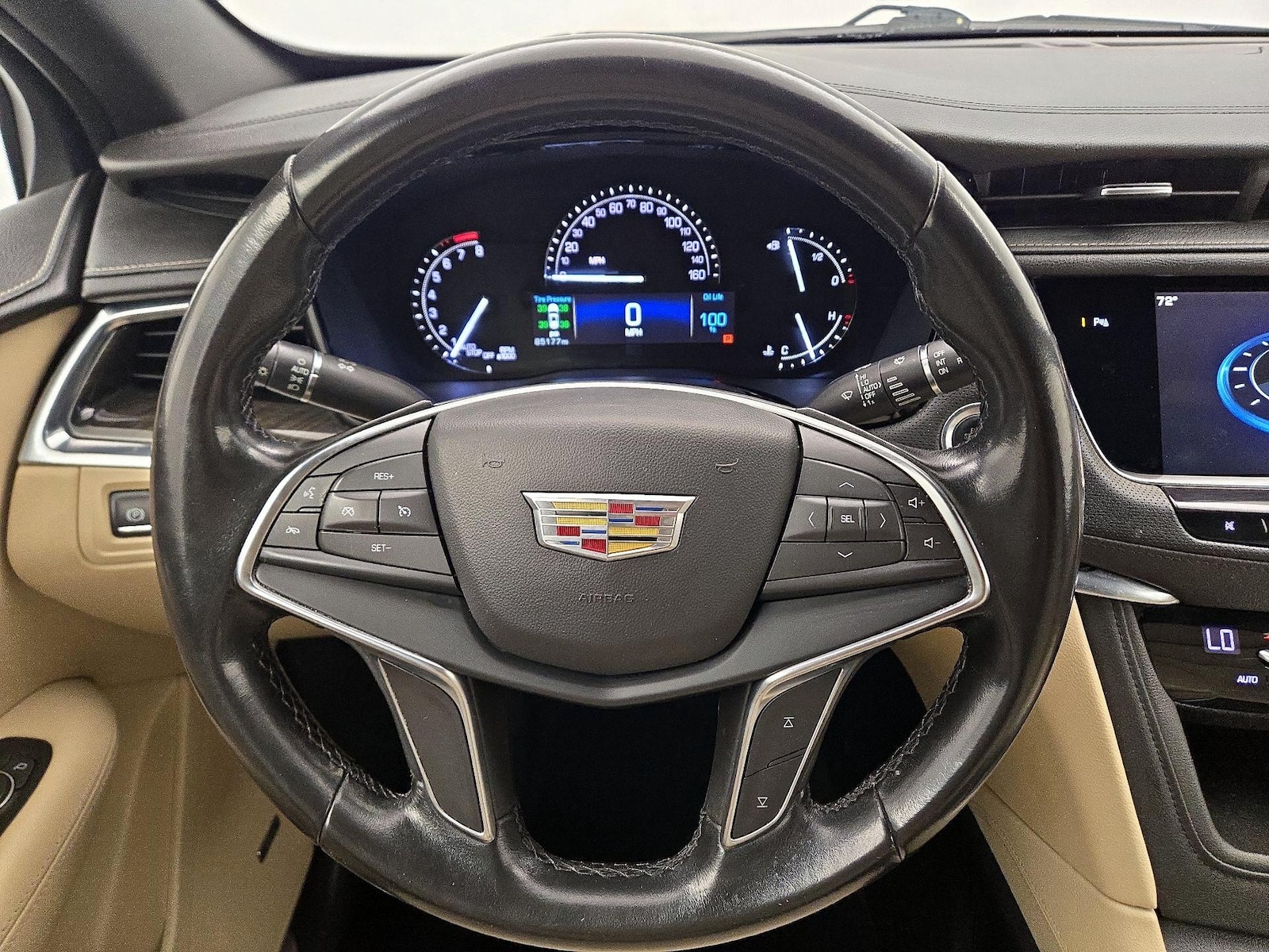 2018 Cadillac XT5 Base - Photo 11