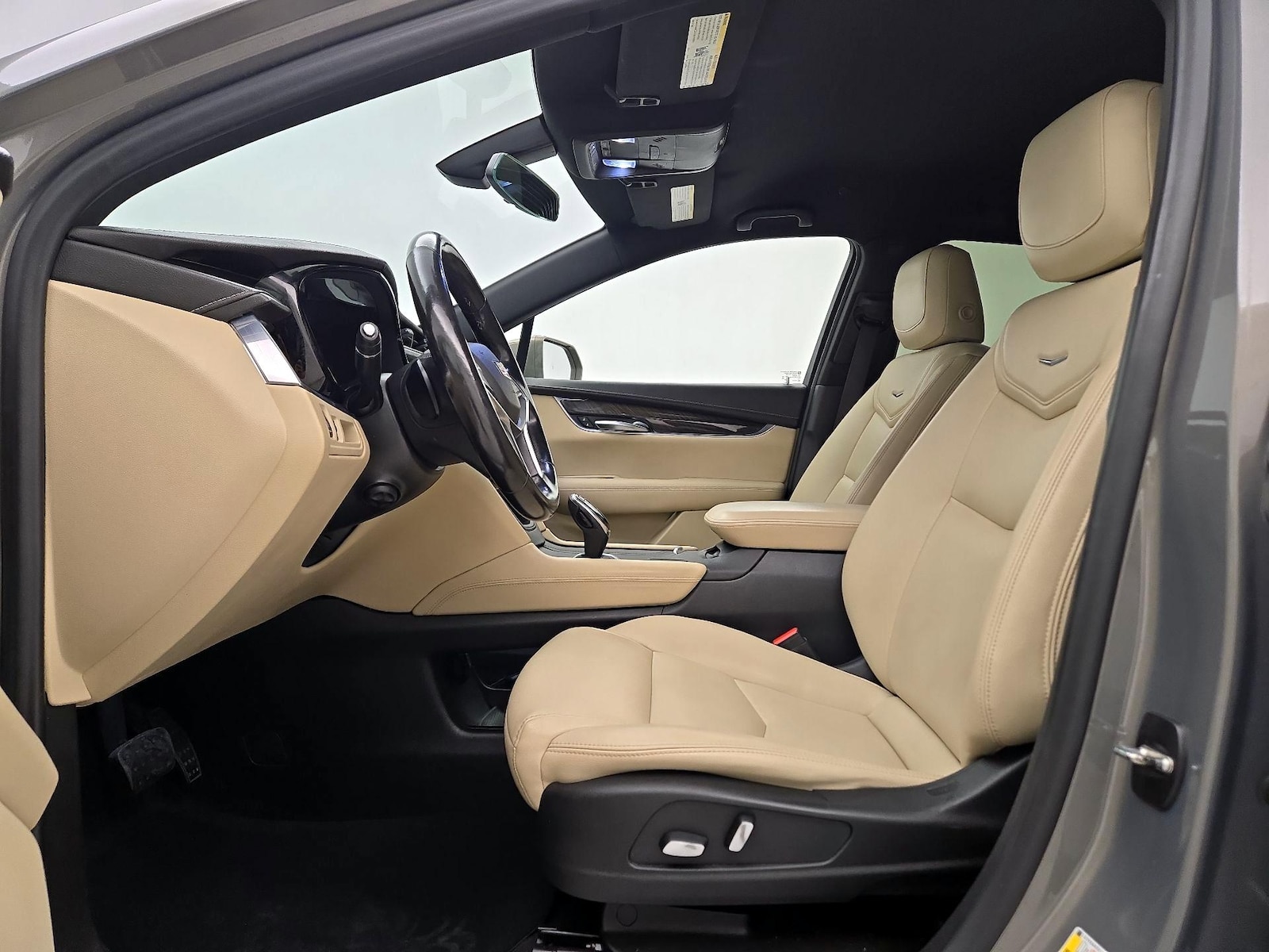 2018 Cadillac XT5 Base - Photo 12