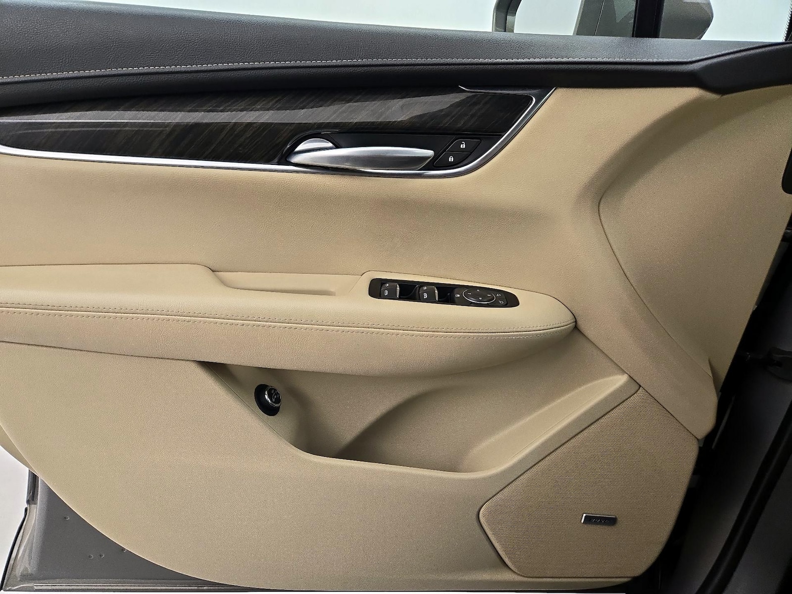 2018 Cadillac XT5 Base - Photo 13