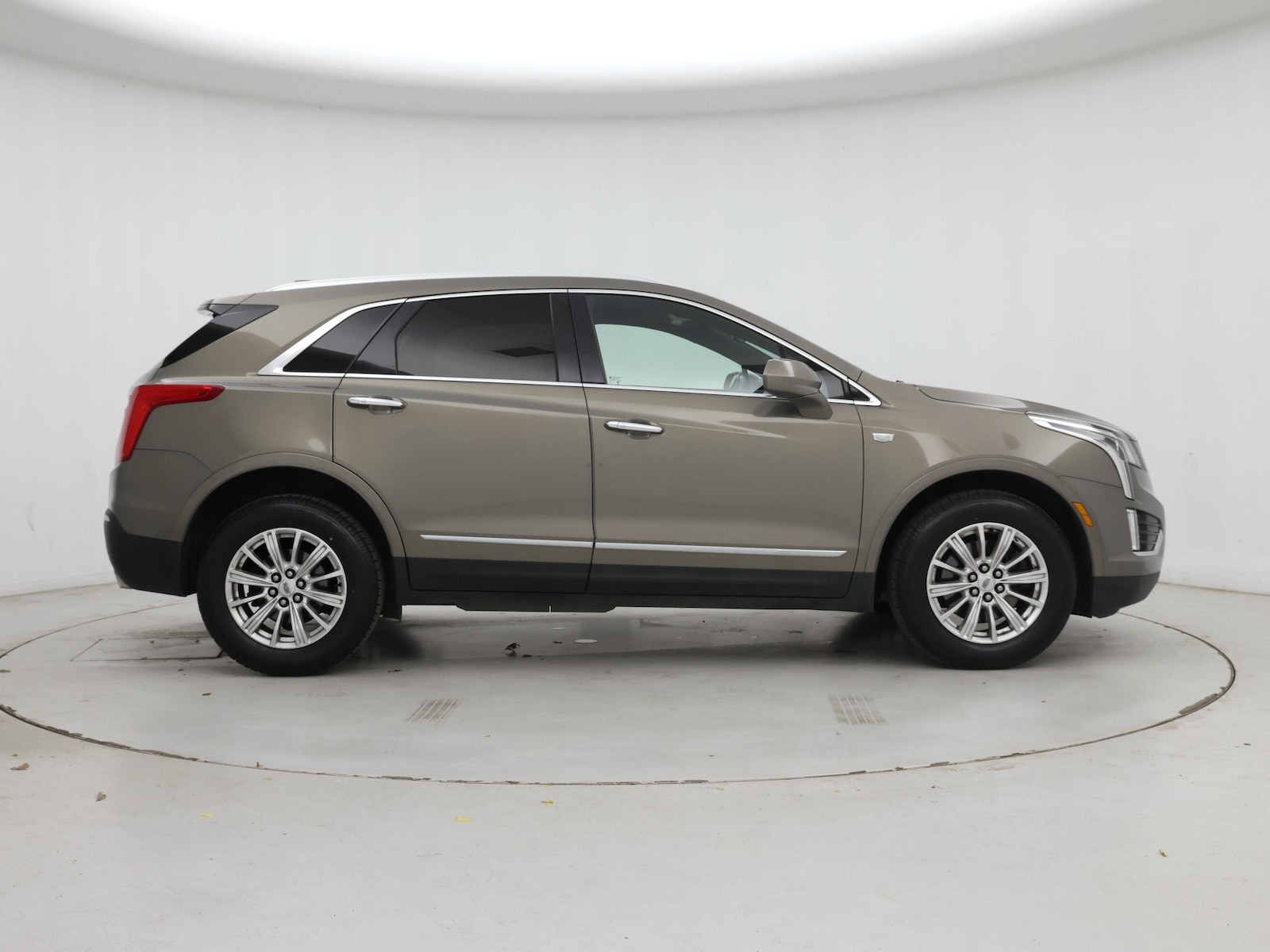2018 Cadillac XT5 Base - Photo 8