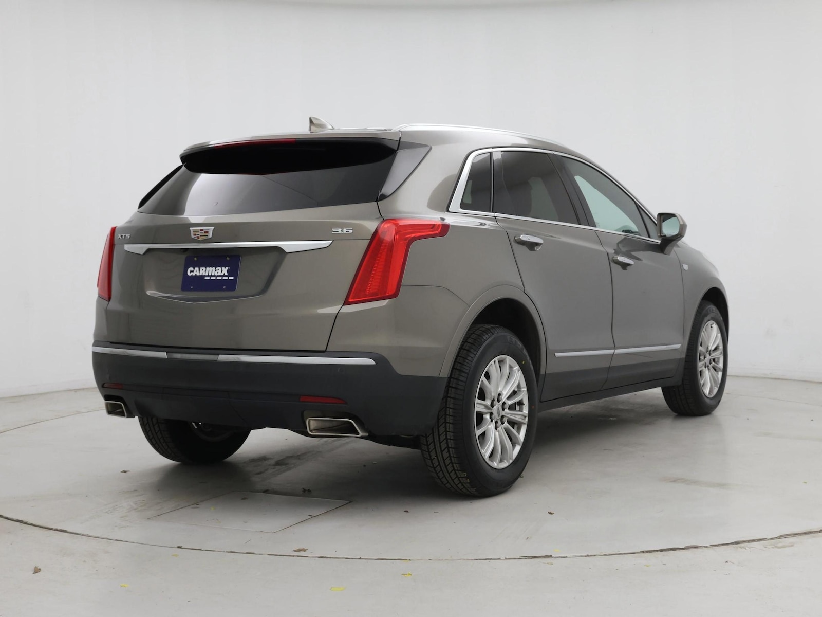 2018 Cadillac XT5 Base - Photo 9