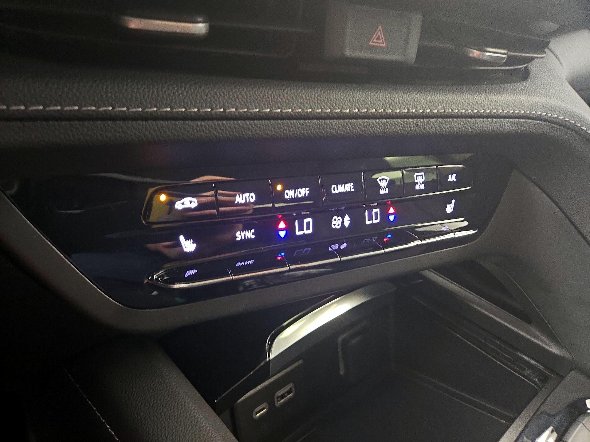 Thumbnail: 2023 Buick Envision - 16