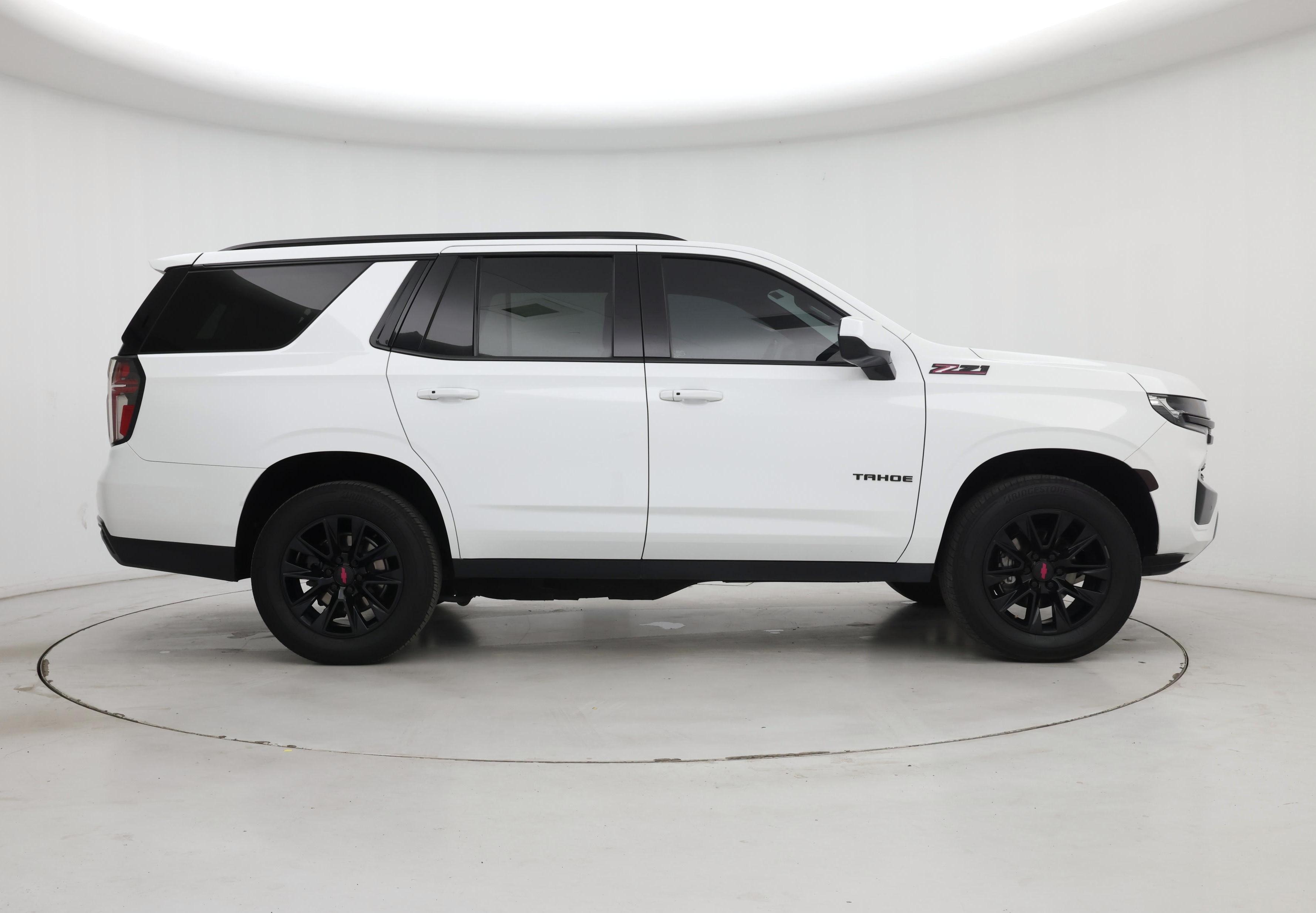 Thumbnail: 2022 Chevrolet Tahoe - 7