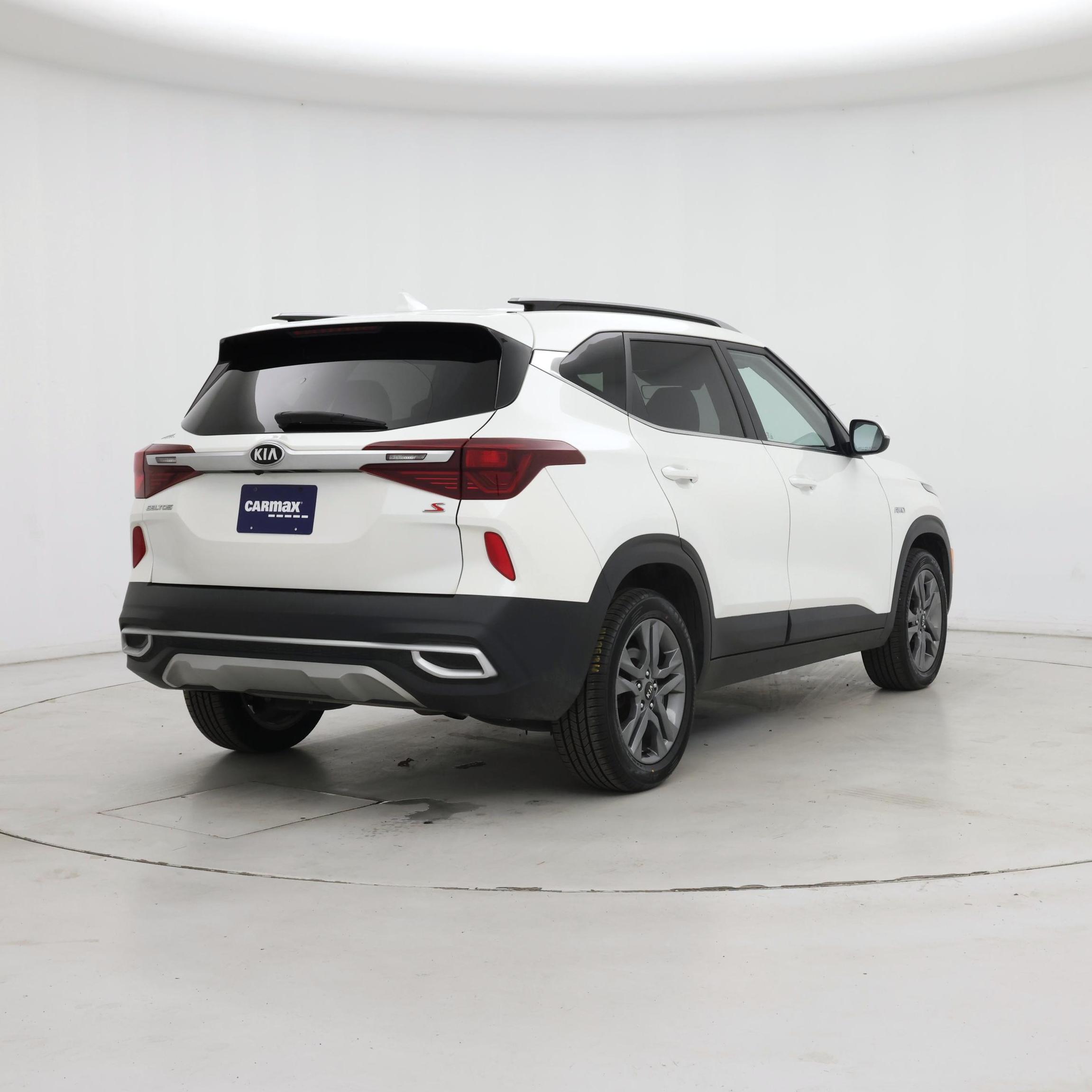 Thumbnail: 2021 Kia Seltos - 8