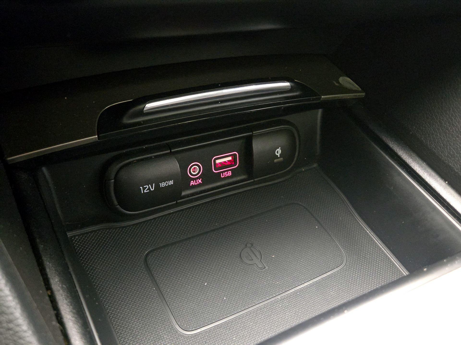 Thumbnail: 2016 Kia Optima - 18