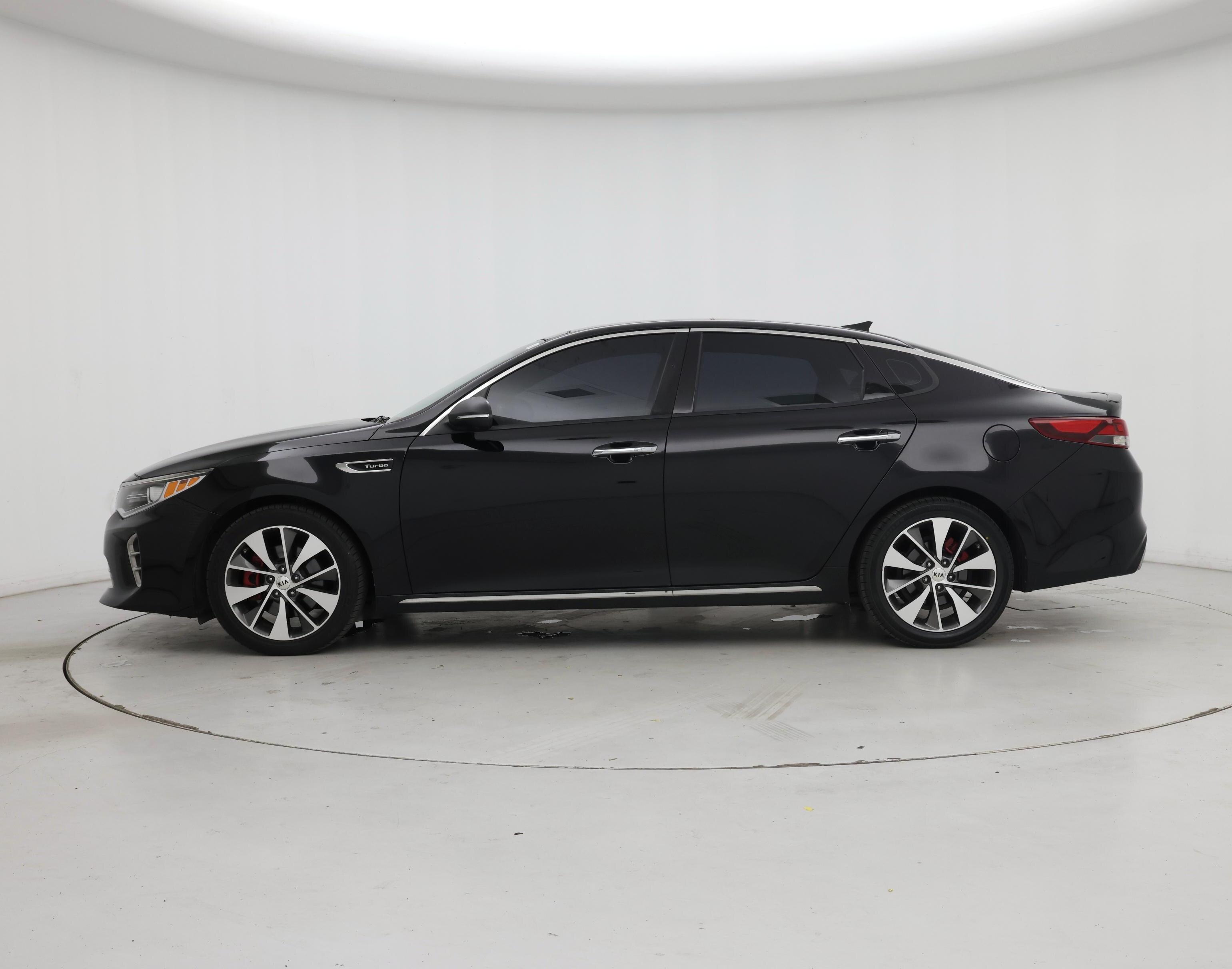 Thumbnail: 2016 Kia Optima - 3