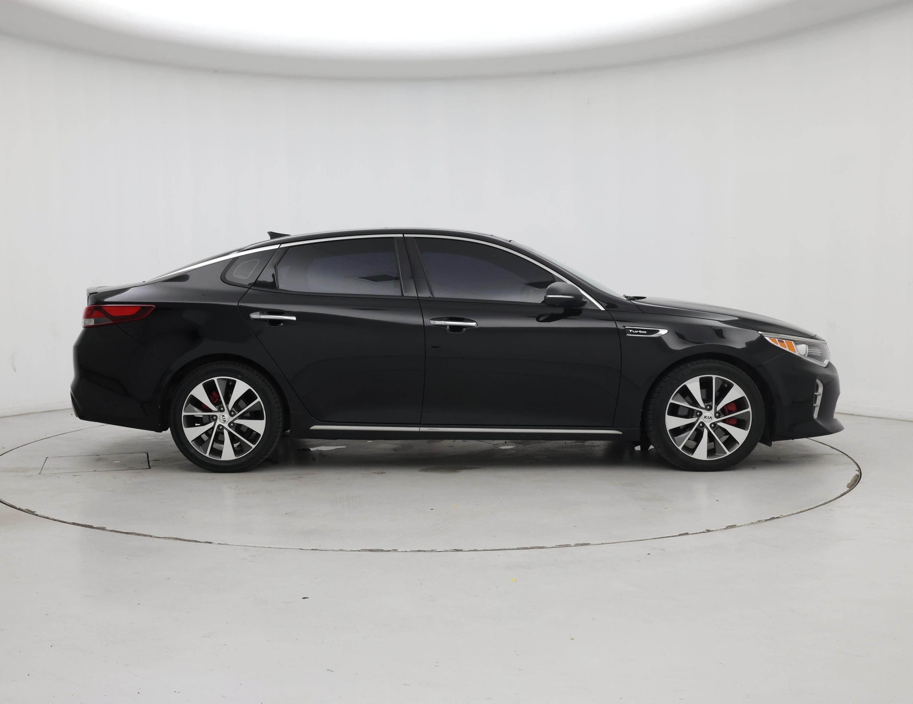 Thumbnail: 2016 Kia Optima - 7