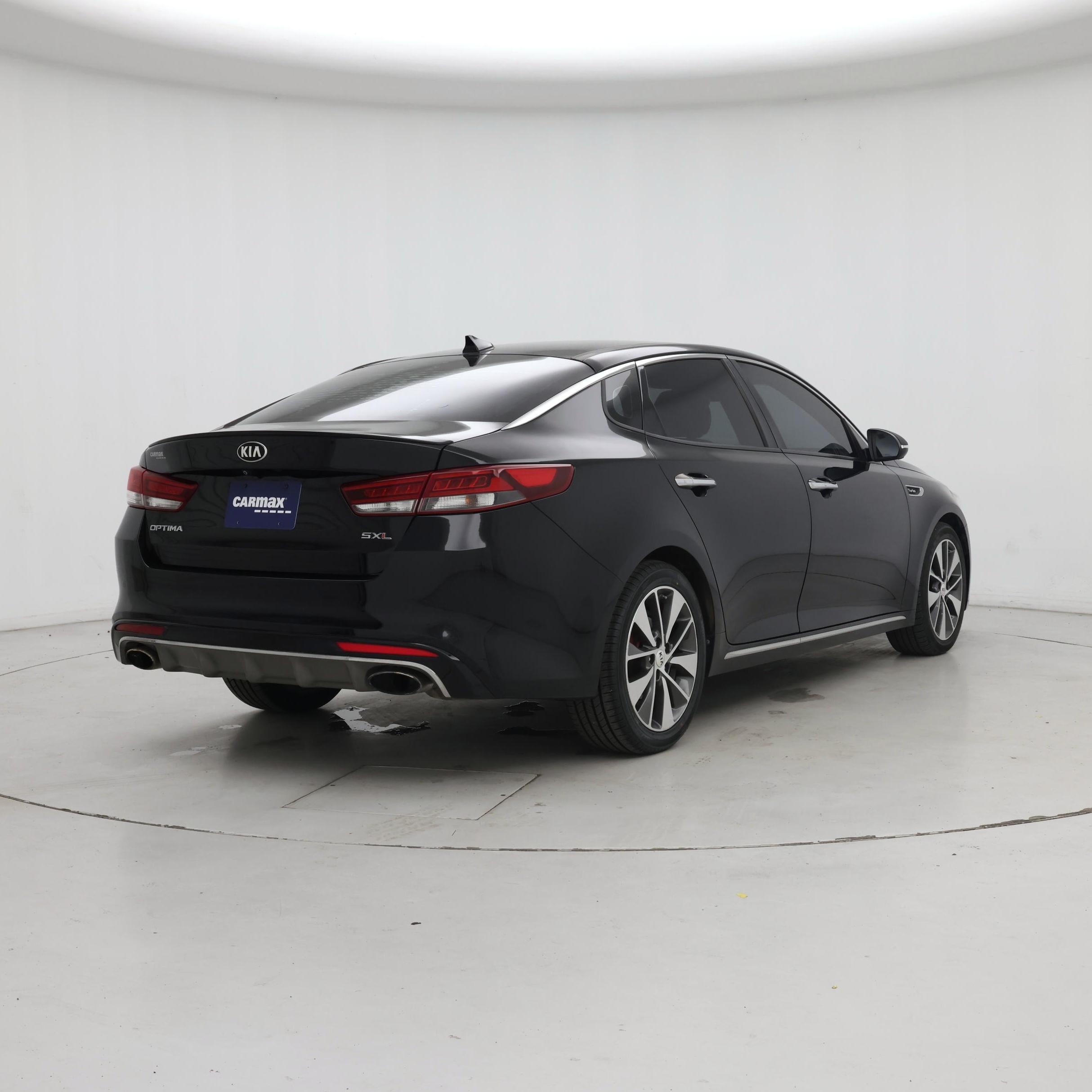 Thumbnail: 2016 Kia Optima - 8