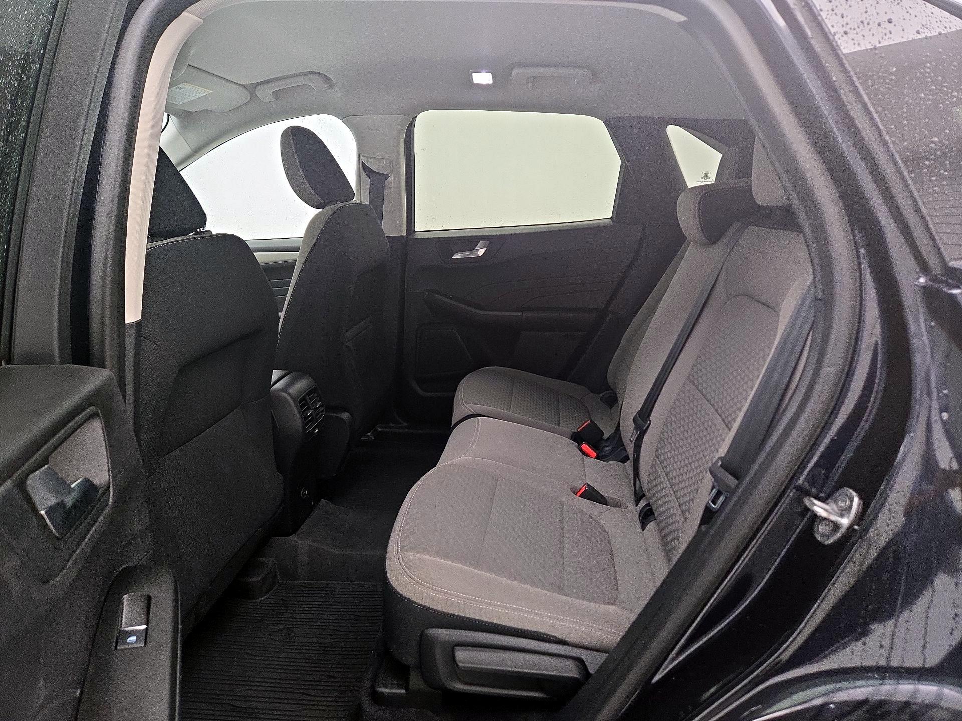 Thumbnail: 2021 Ford Escape - 19