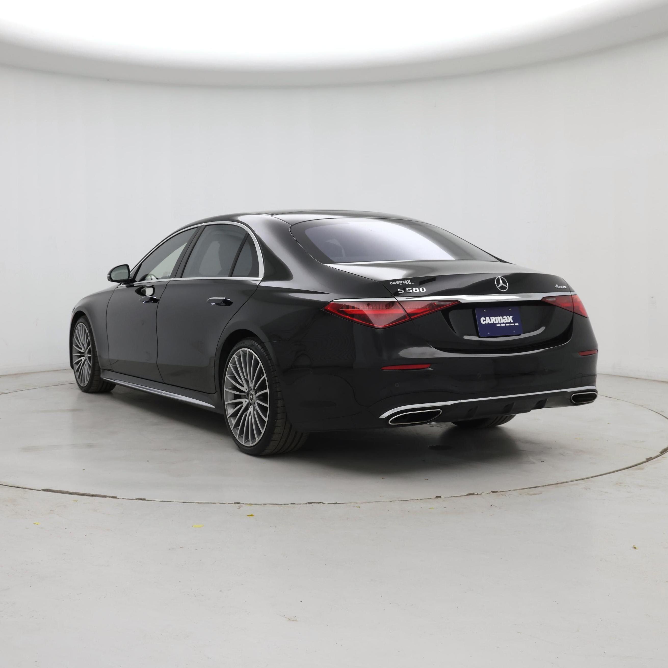 Thumbnail: 2022 Mercedes-Benz S-Class - 2