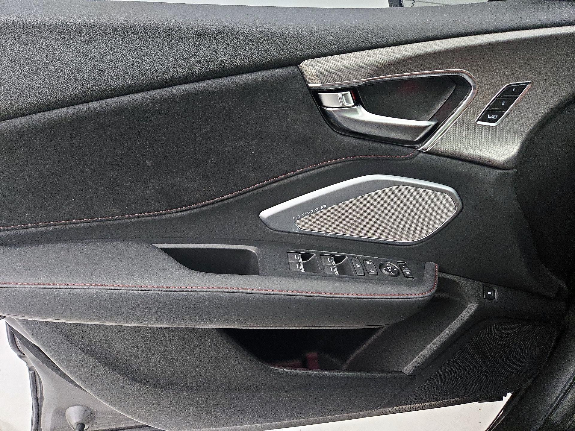 Thumbnail: 2025 Acura RDX - 12