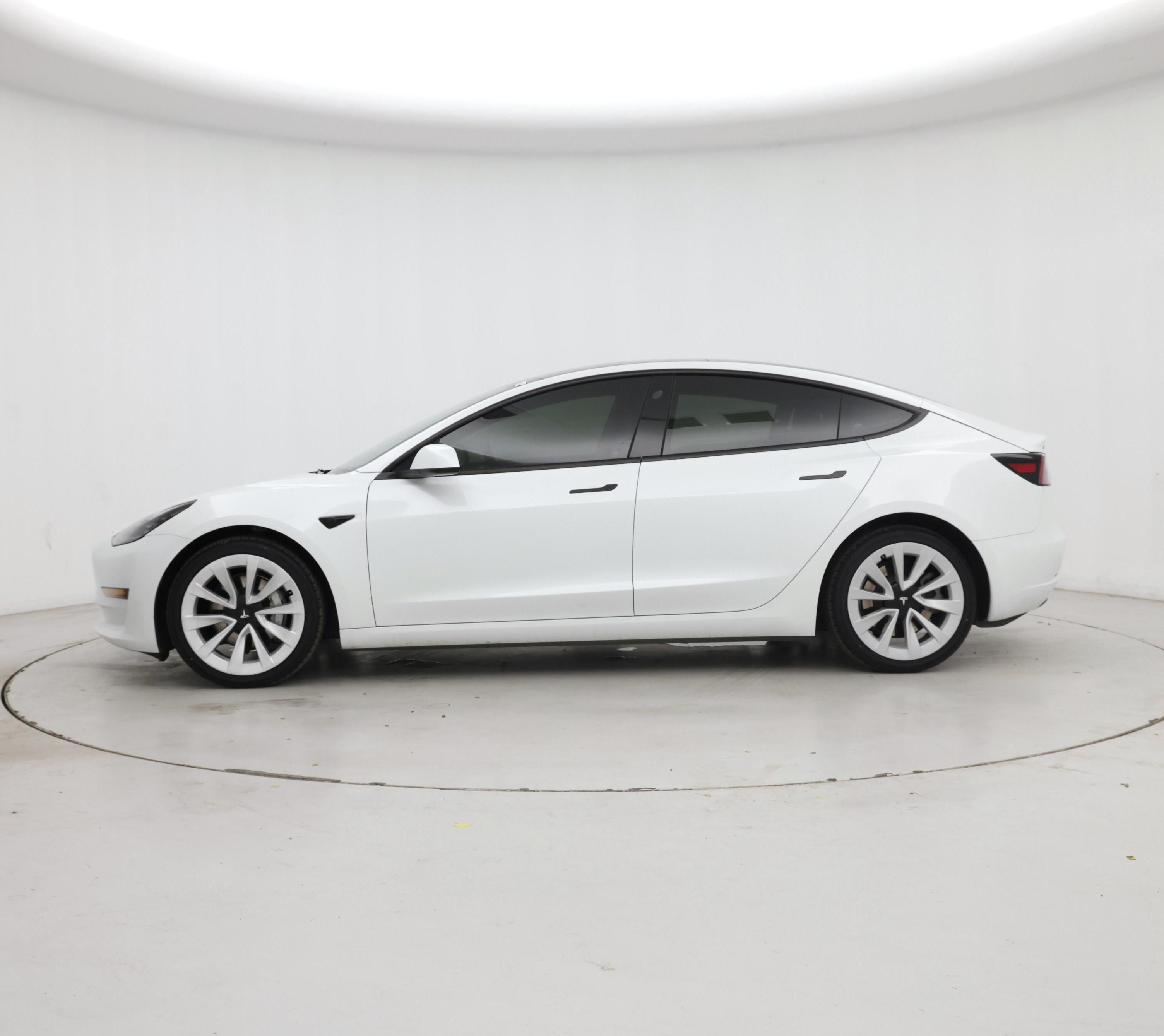 Thumbnail: 2023 Tesla Model 3 - 3
