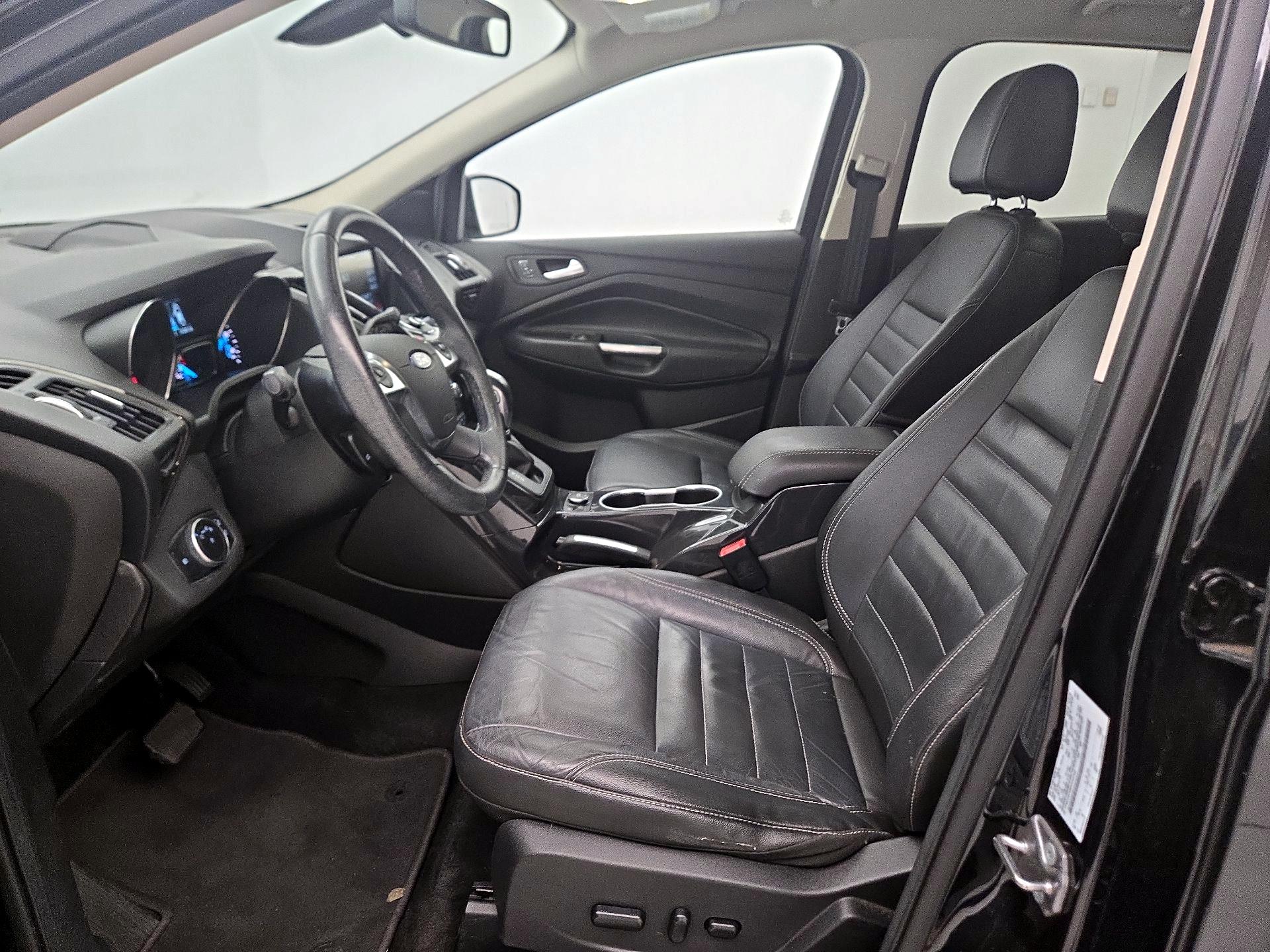 Thumbnail: 2015 Ford Escape - 11