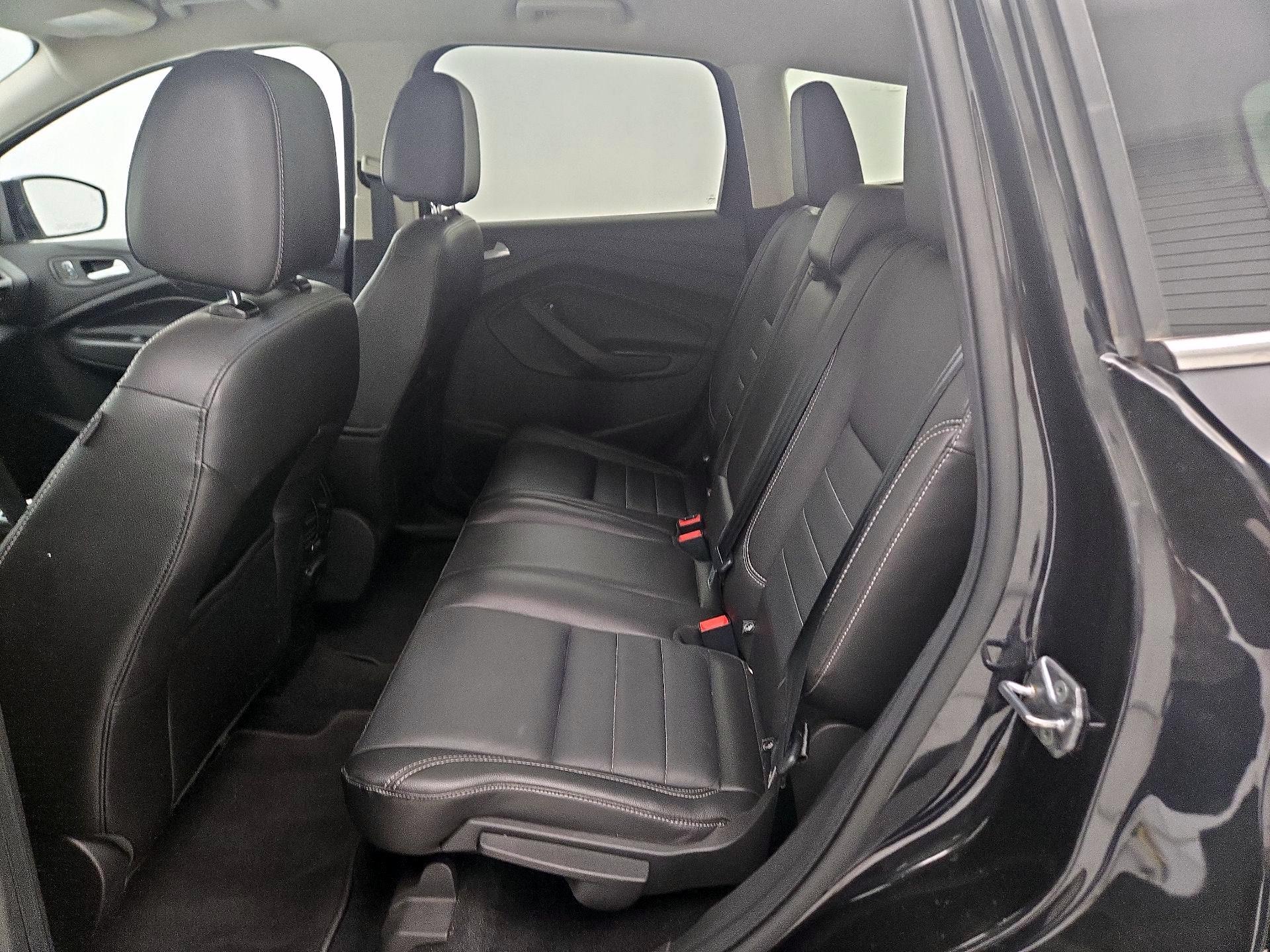 Thumbnail: 2015 Ford Escape - 19