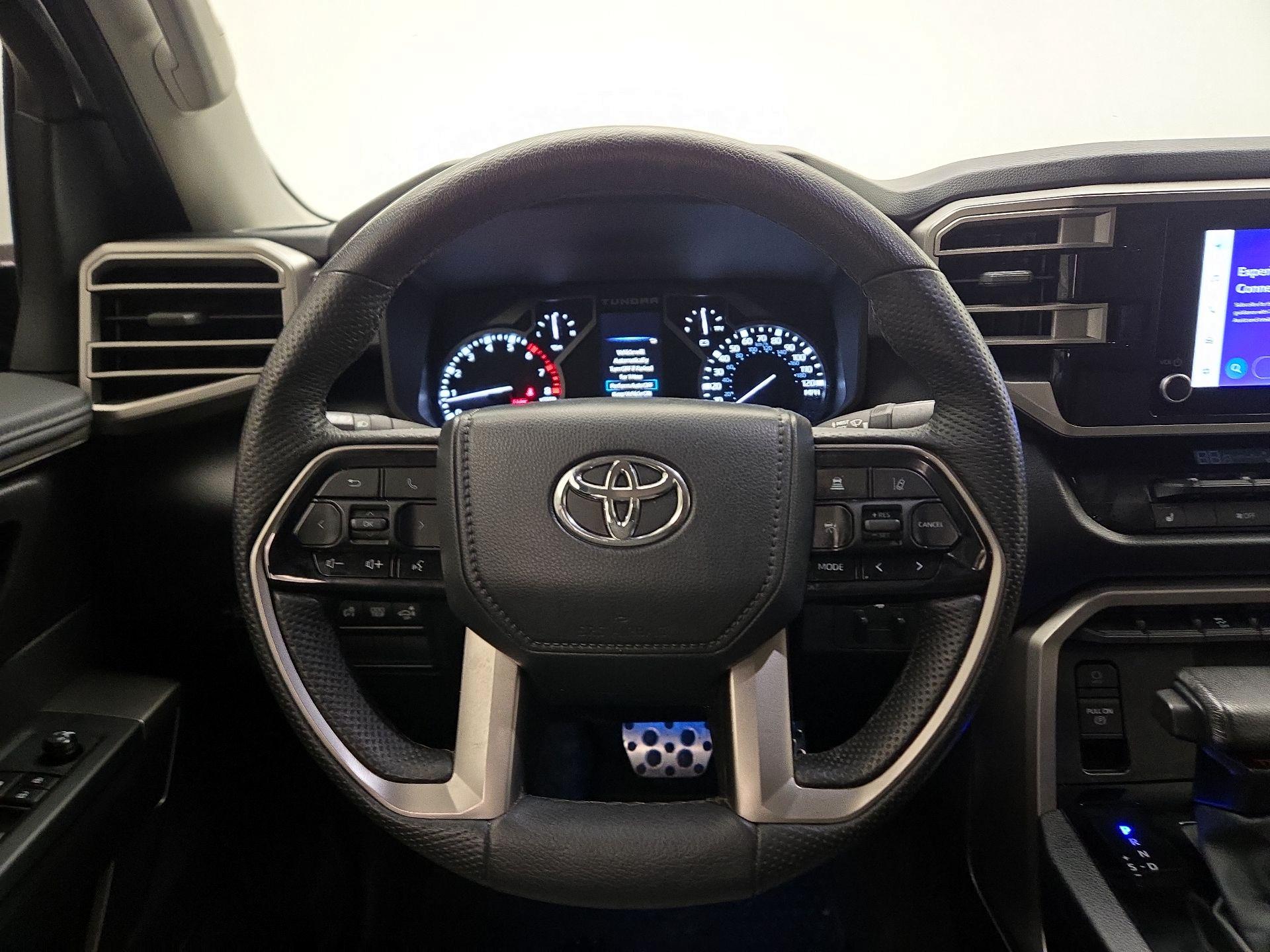 Thumbnail: 2024 Toyota Tundra - 10