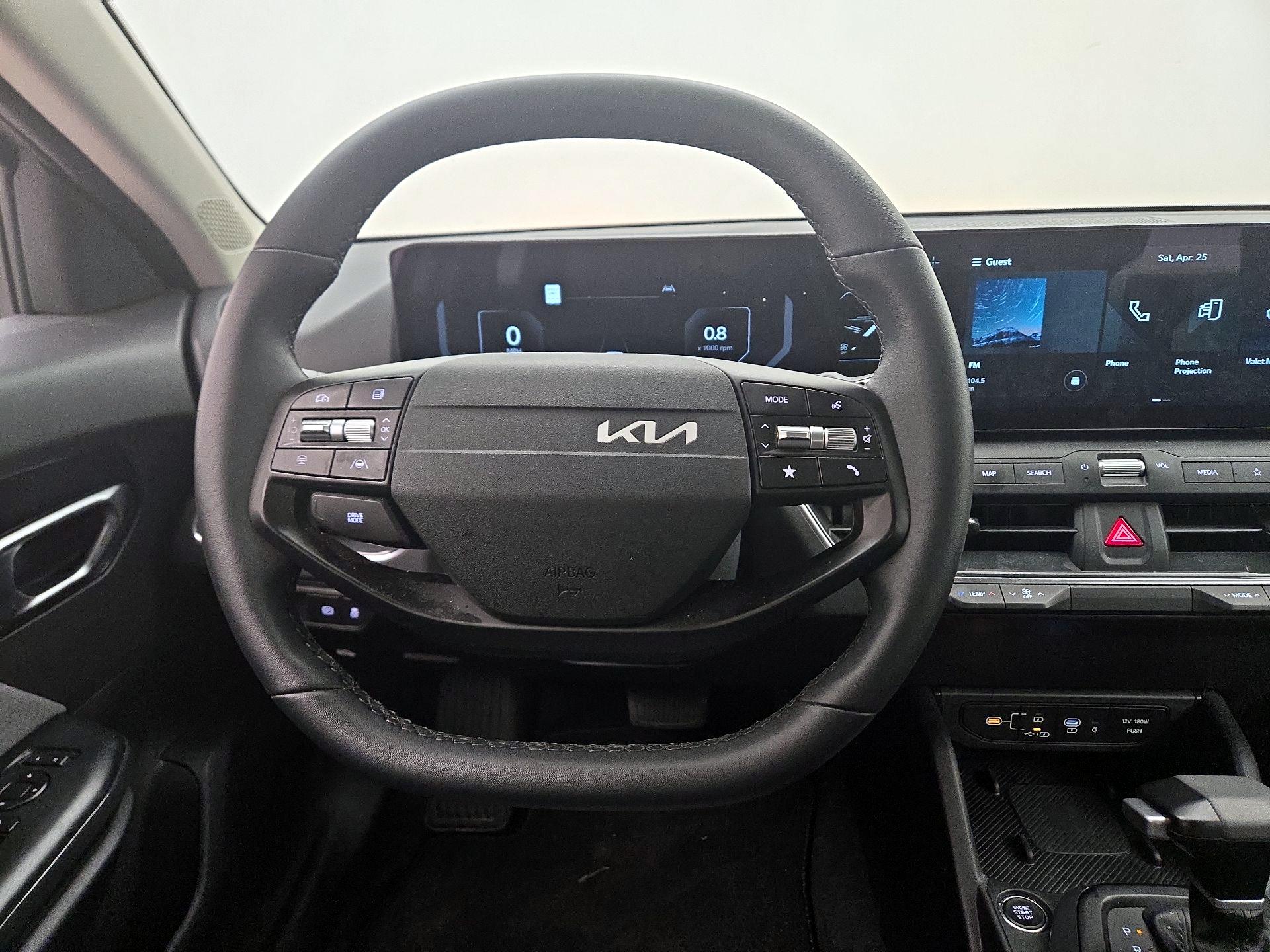 Thumbnail: 2025 Kia K4 - 10