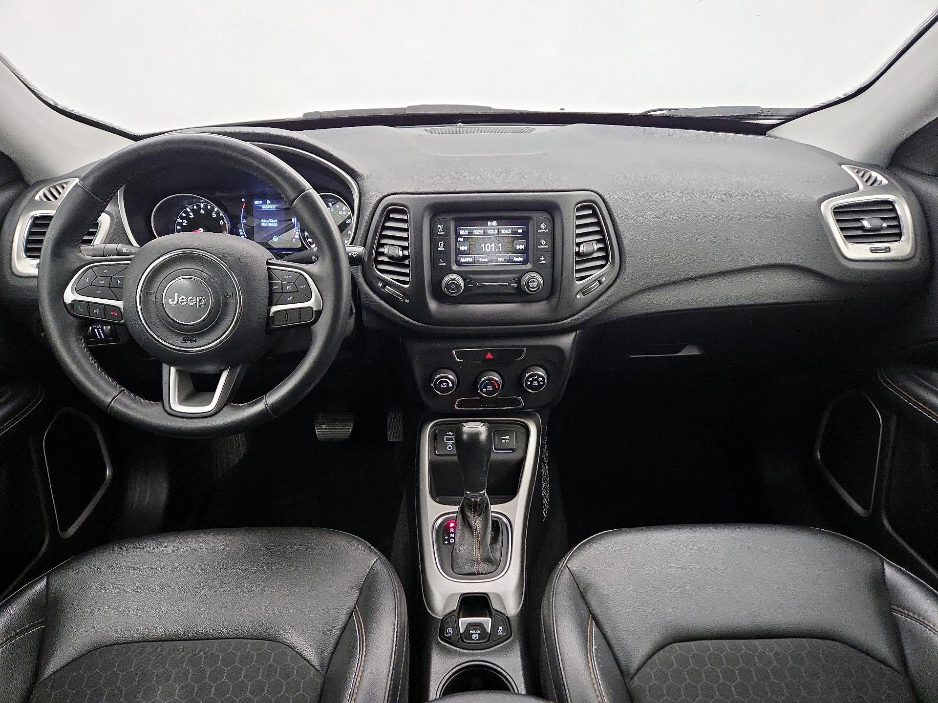 Thumbnail: 2018 Jeep Compass - 9