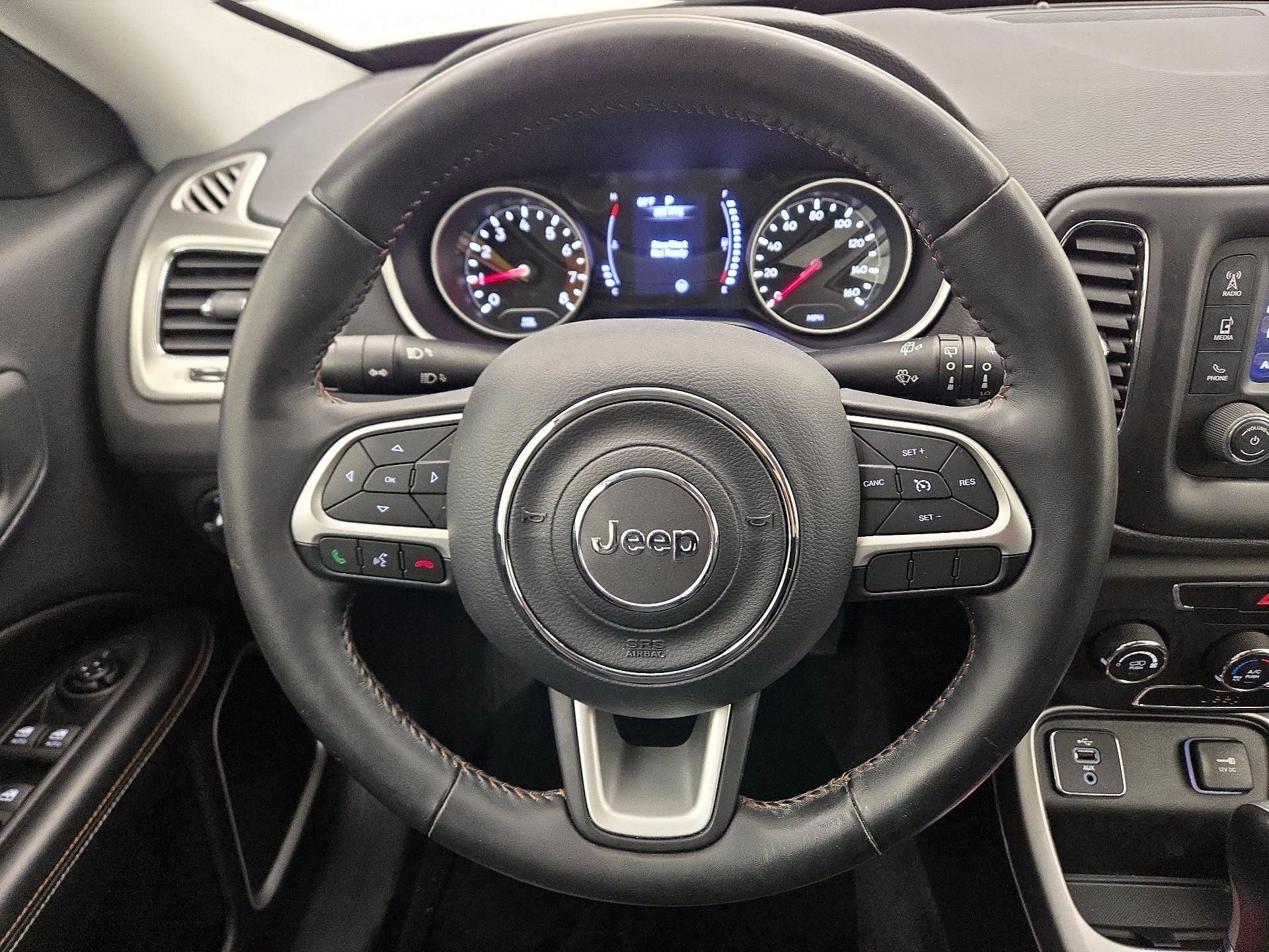 Thumbnail: 2018 Jeep Compass - 10