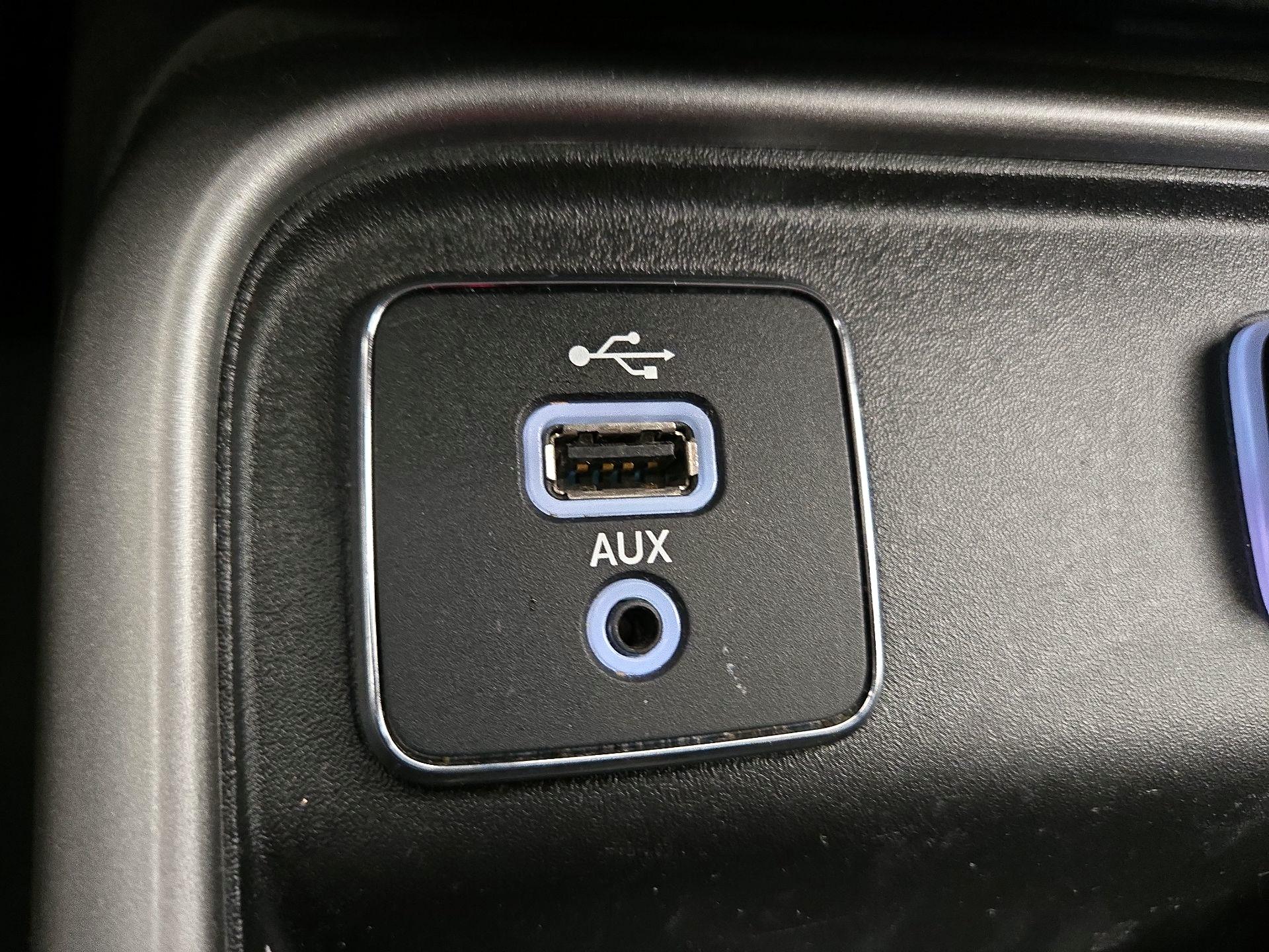 Thumbnail: 2018 Jeep Compass - 18