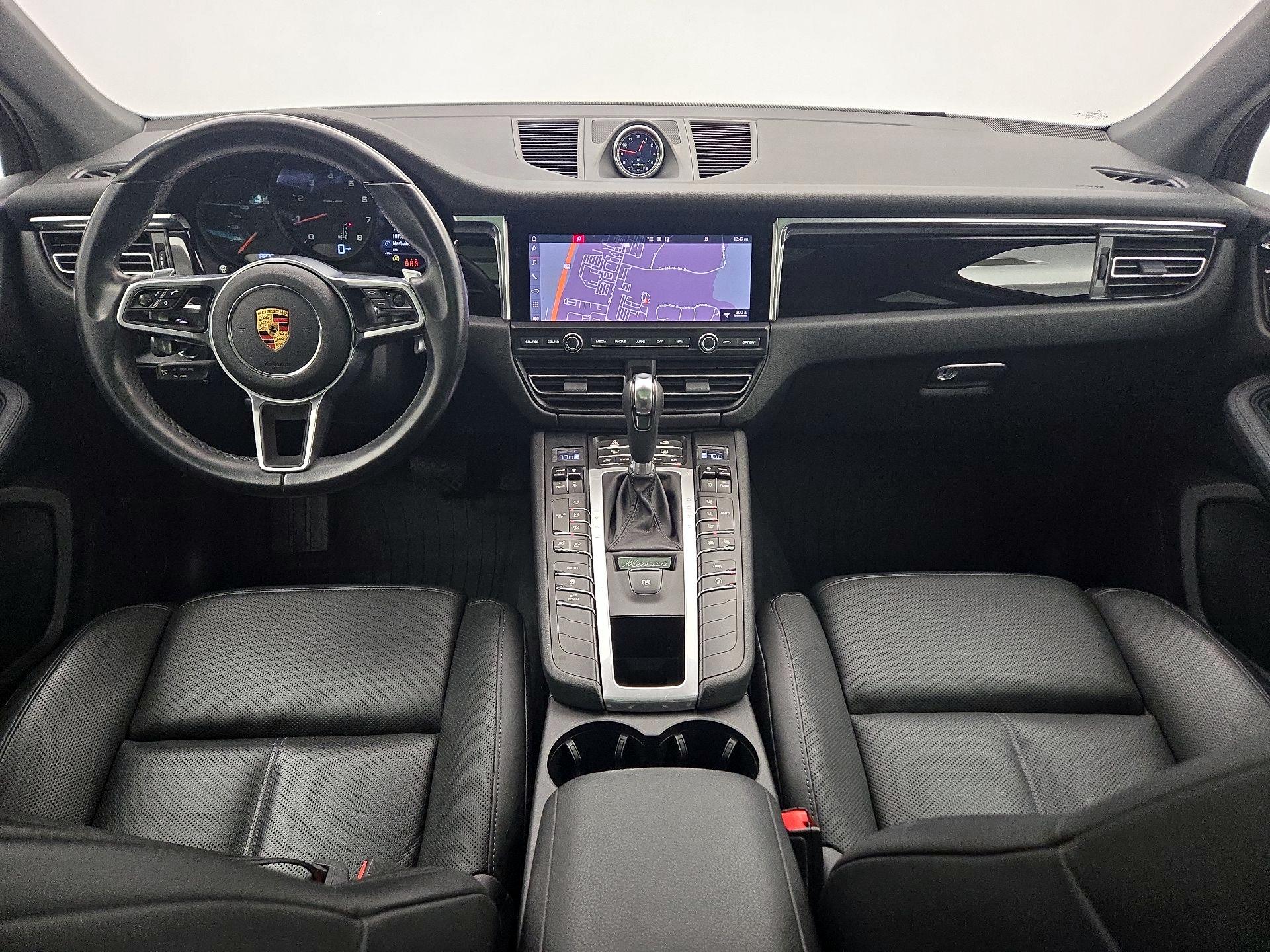 Thumbnail: 2021 Porsche Macan - 9