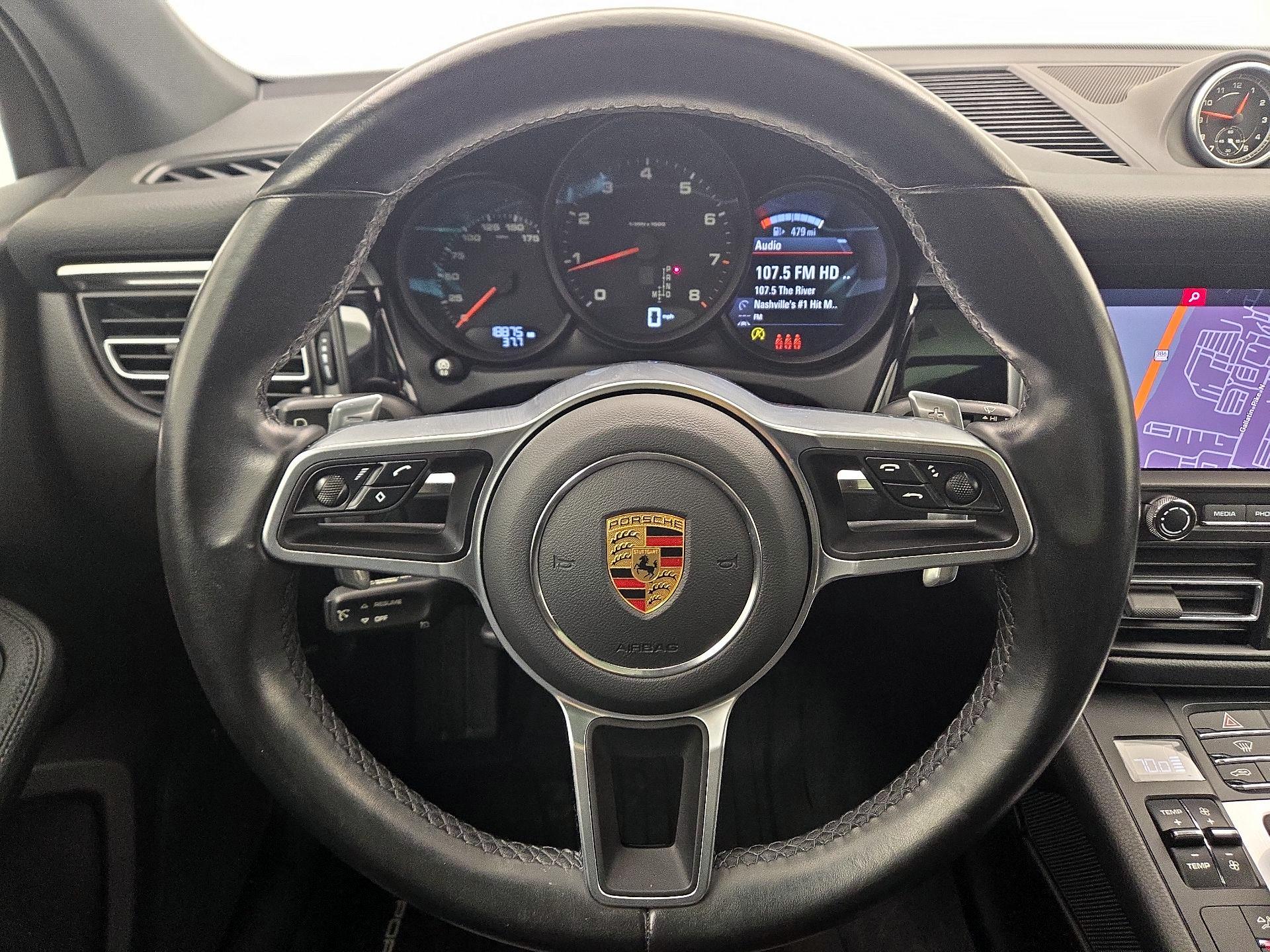 Thumbnail: 2021 Porsche Macan - 10