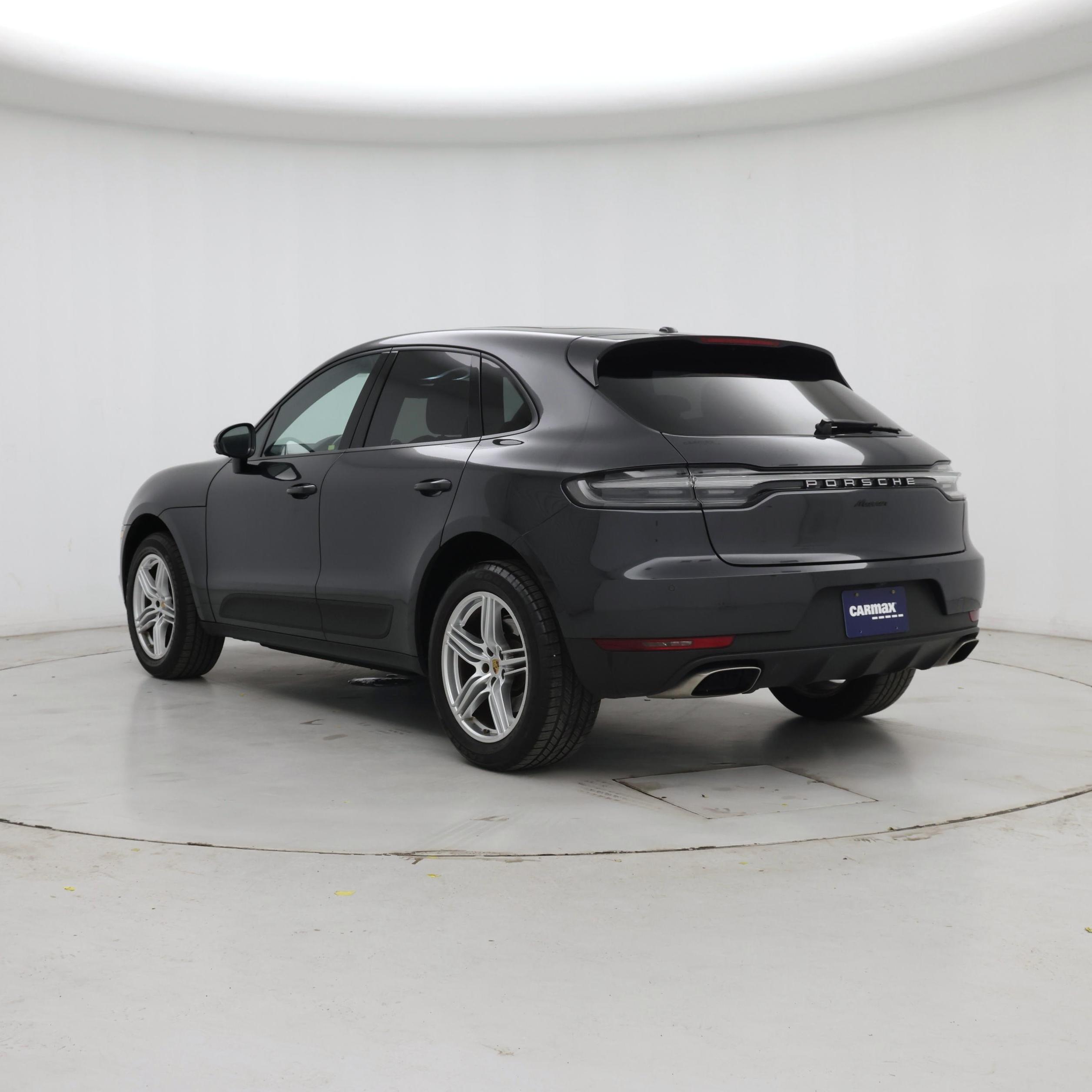 Thumbnail: 2021 Porsche Macan - 2
