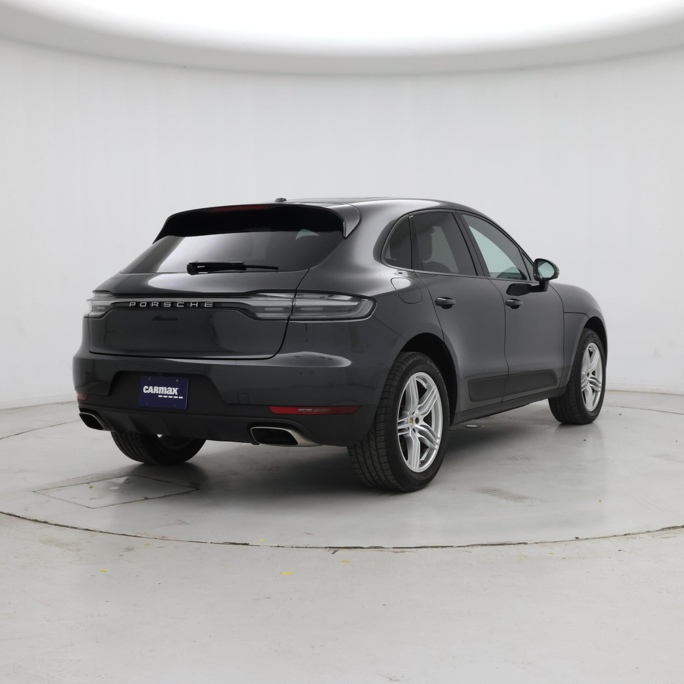 Thumbnail: 2021 Porsche Macan - 8