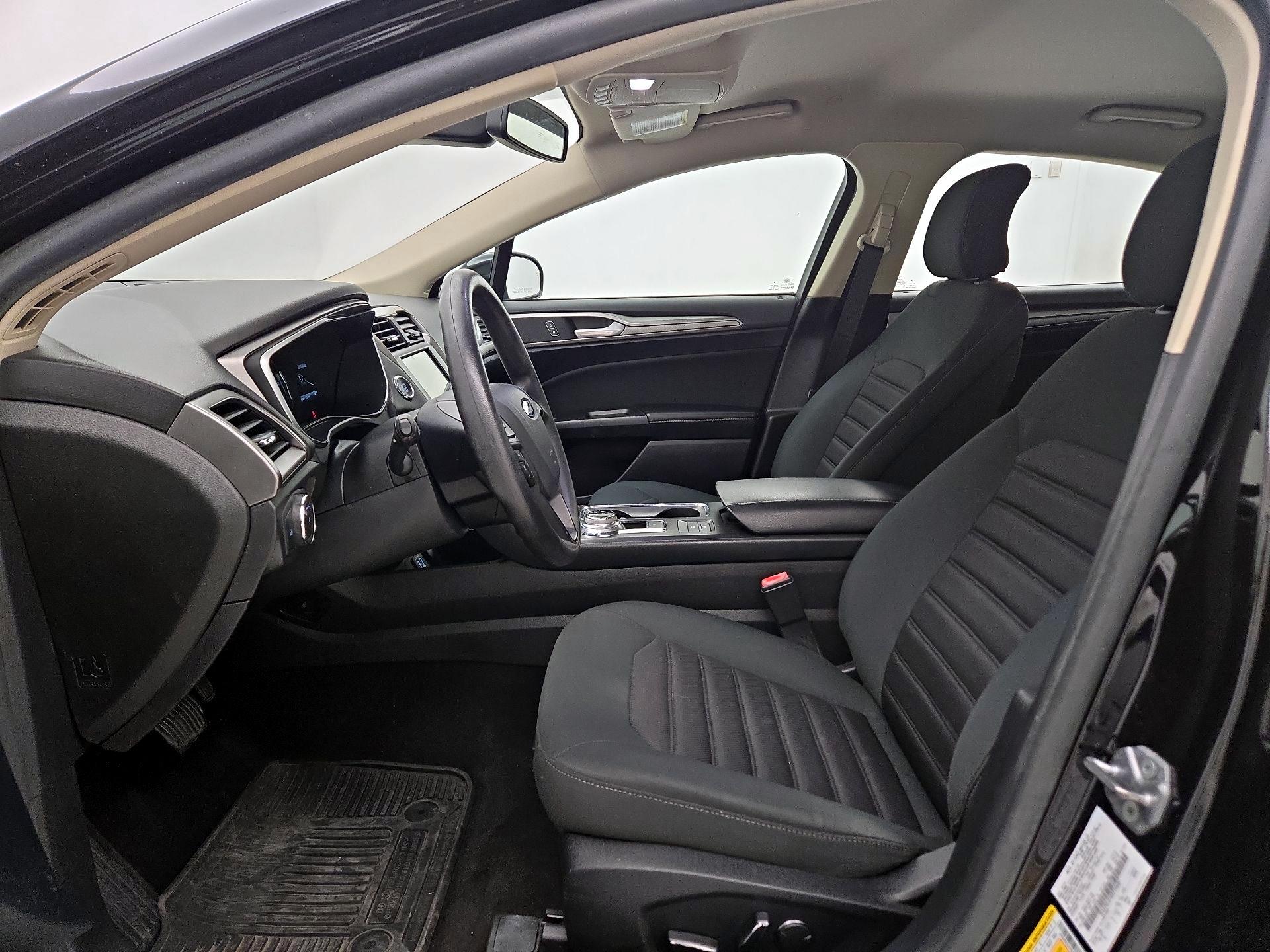 Thumbnail: 2019 Ford Fusion - 11