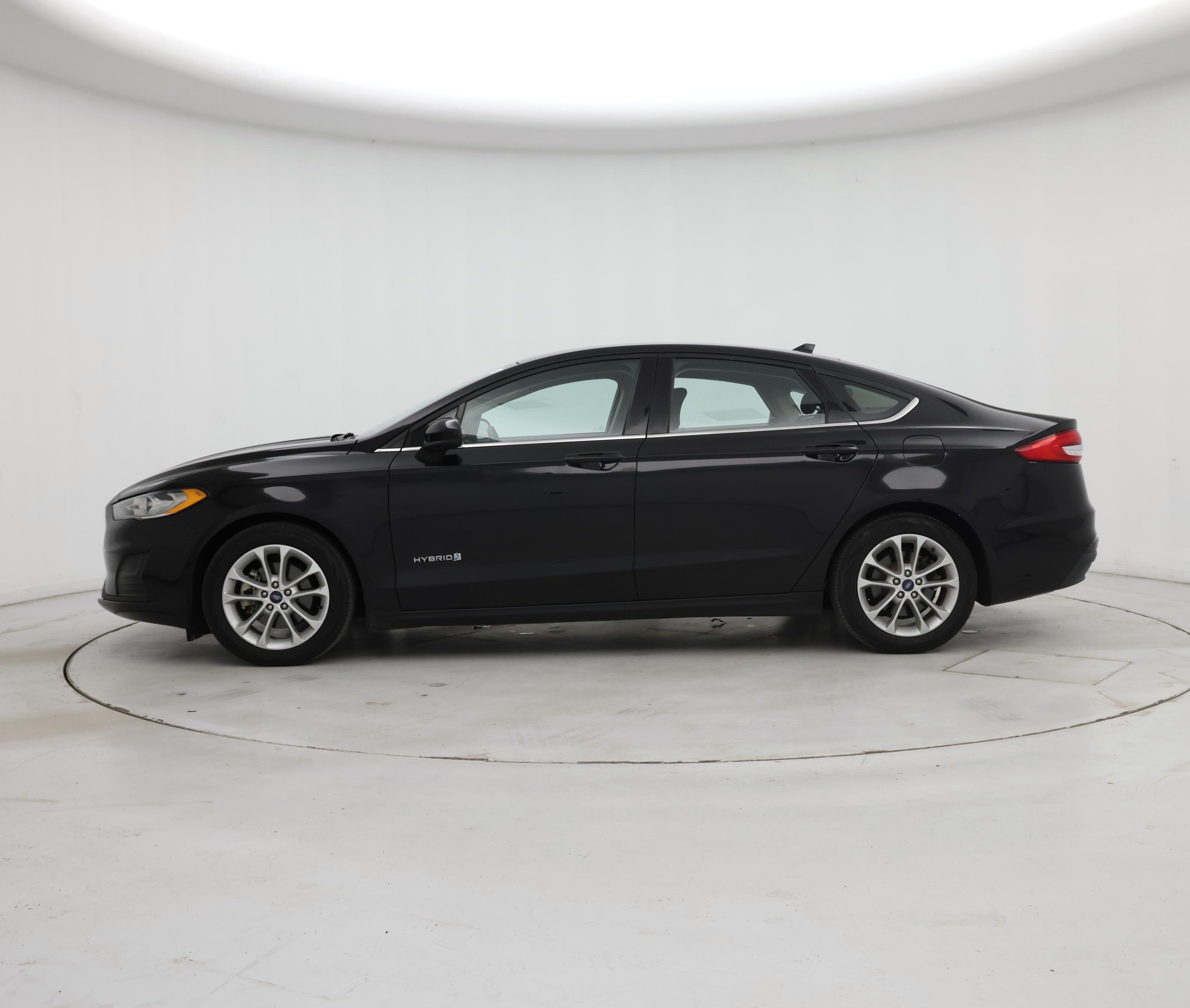 Thumbnail: 2019 Ford Fusion - 3