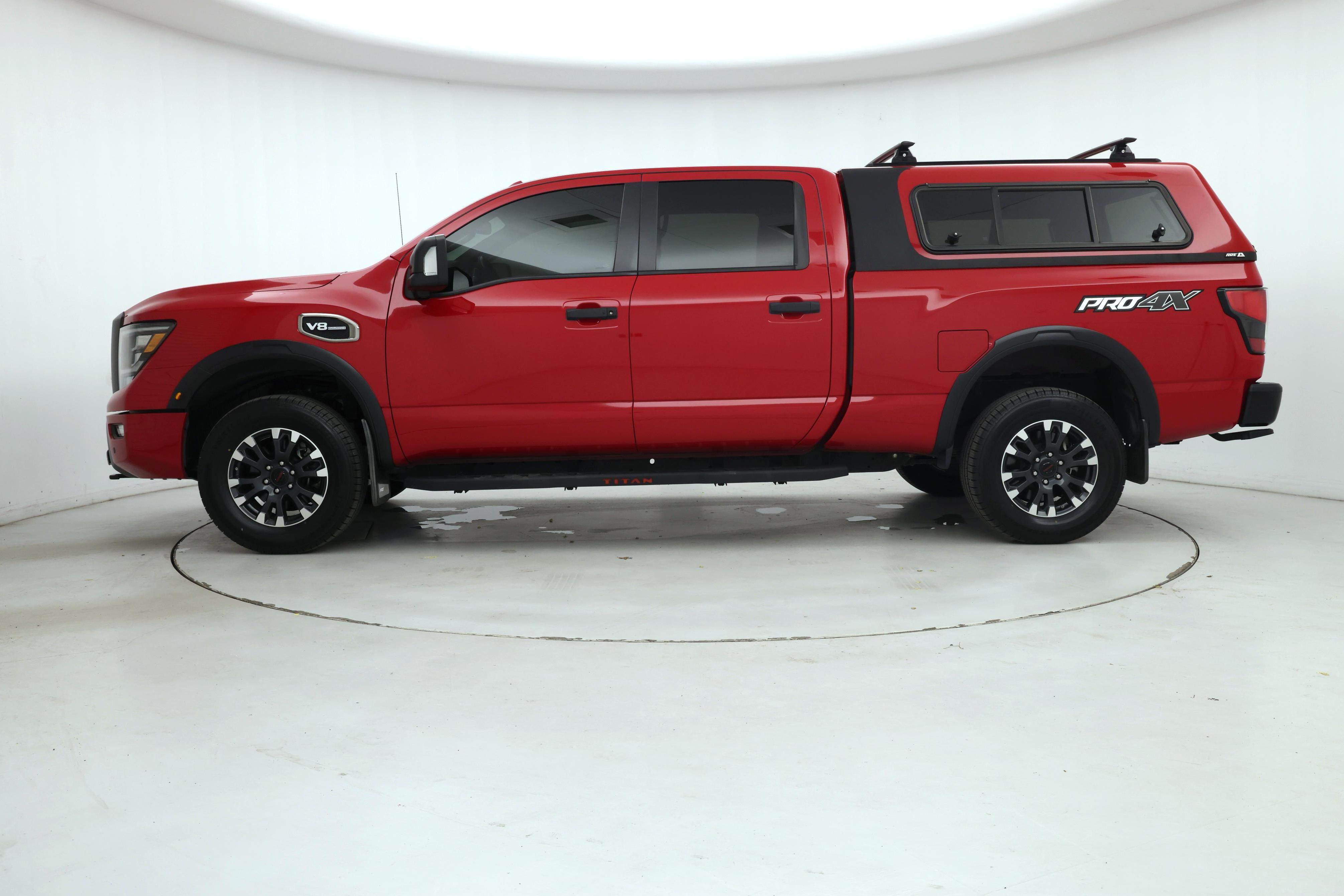 Thumbnail: 2020 Nissan Titan - 3