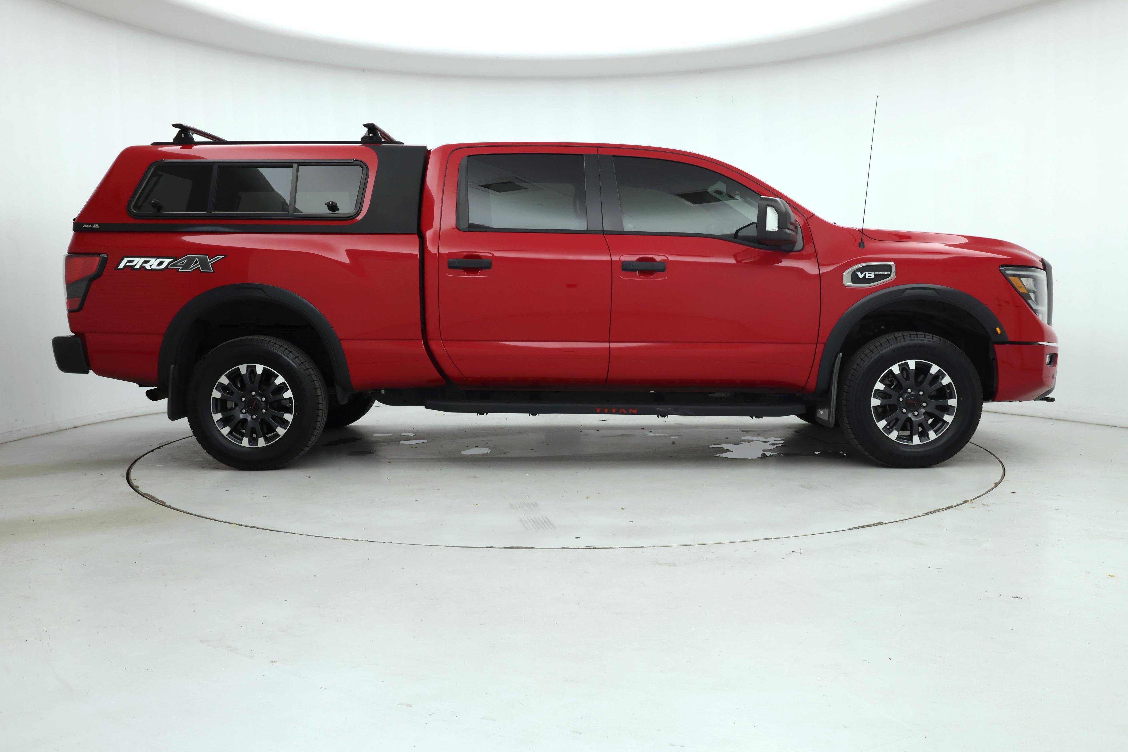 Thumbnail: 2020 Nissan Titan - 7