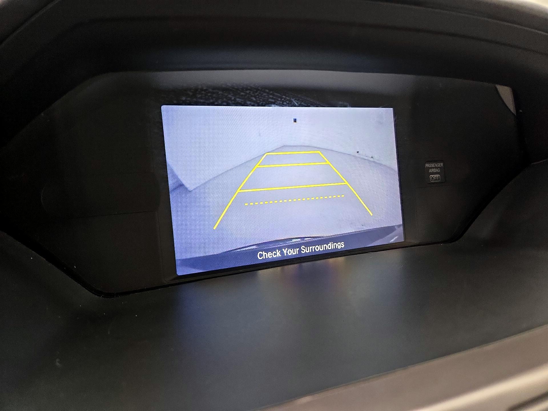 Thumbnail: 2016 Honda Odyssey - 14