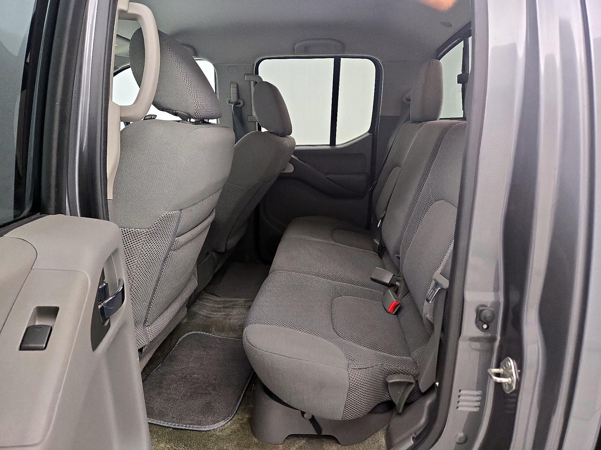 Thumbnail: 2017 Nissan Frontier - 18
