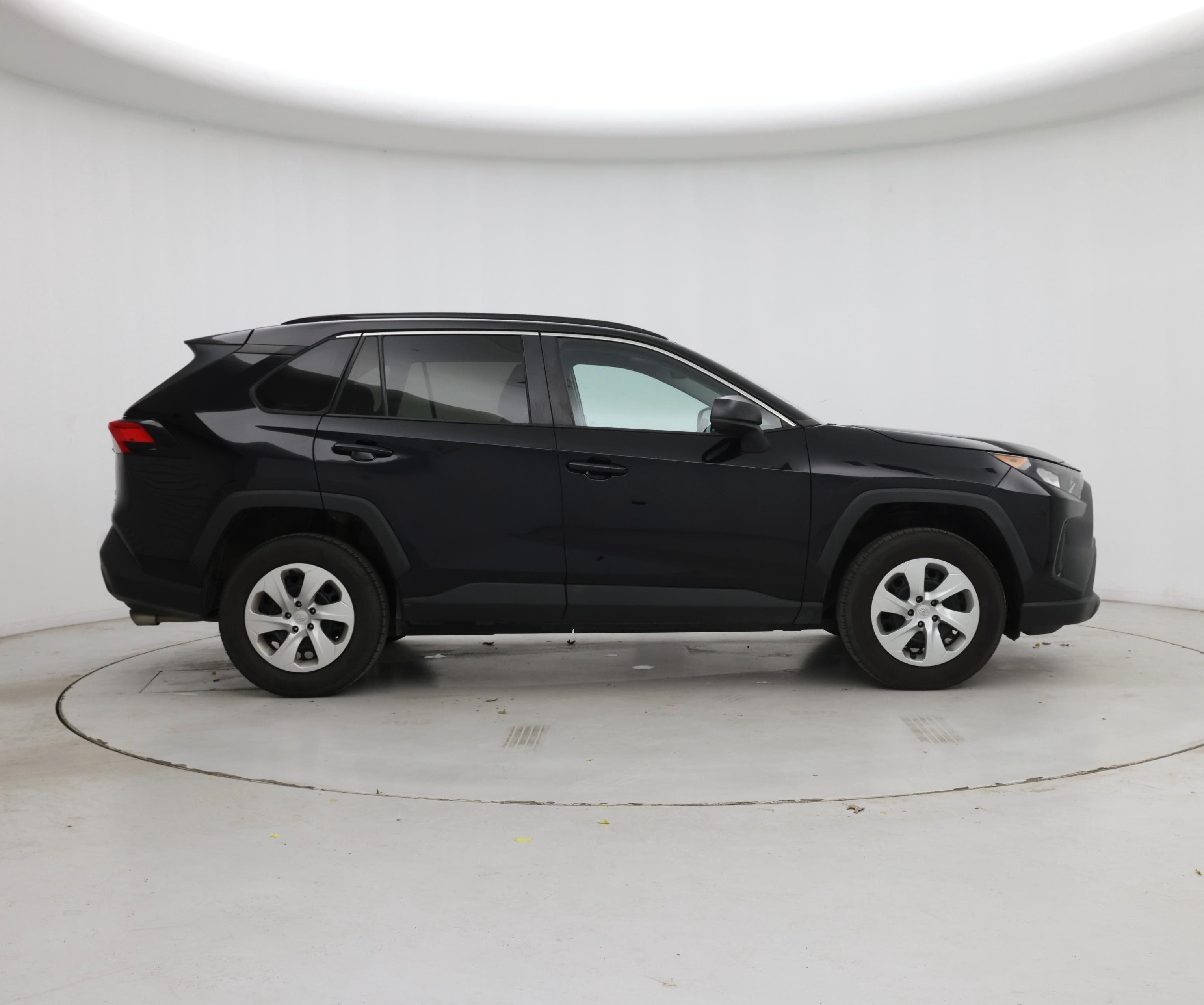 Thumbnail: 2021 Toyota RAV4 - 7