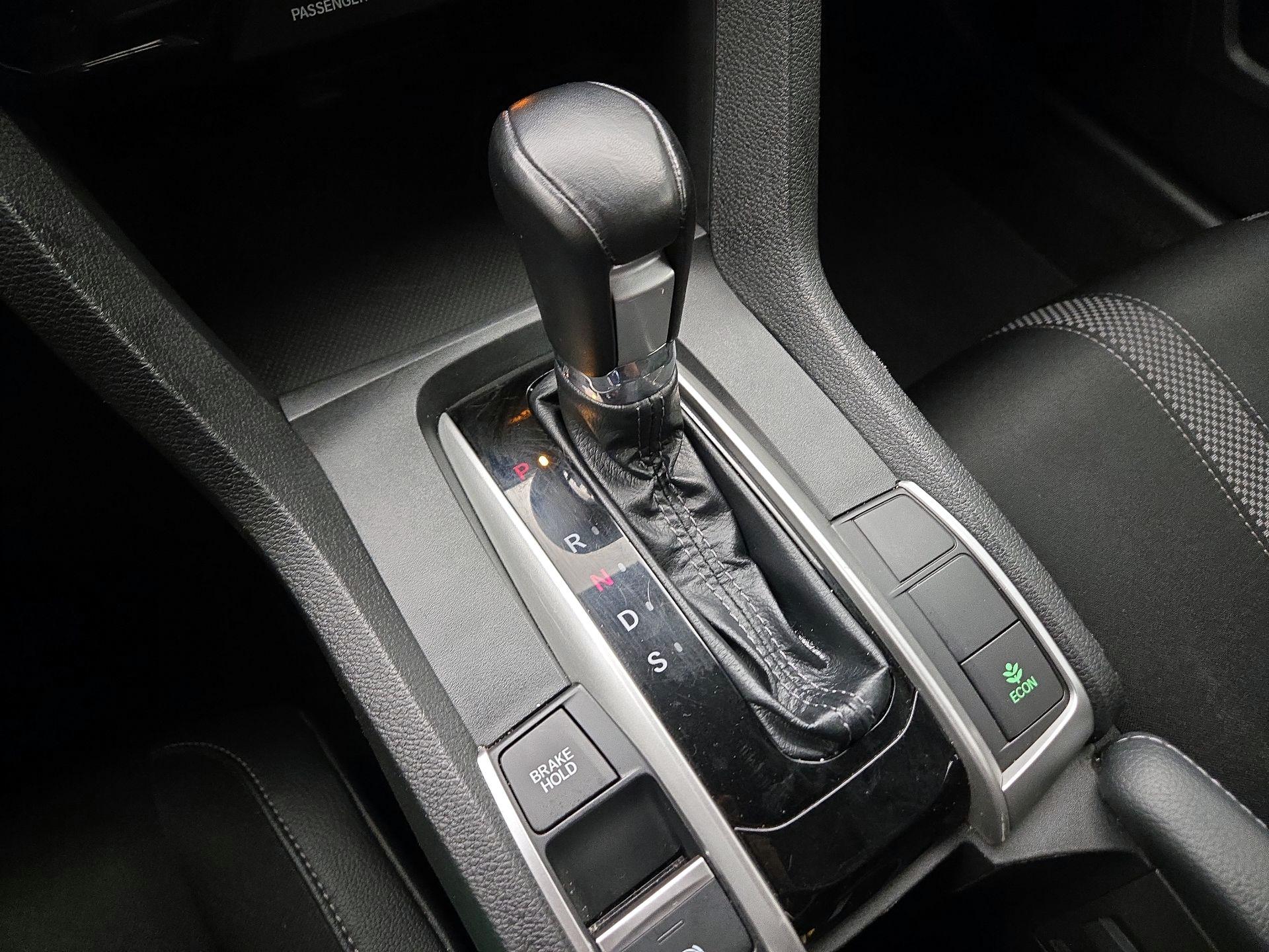 Thumbnail: 2019 Honda Civic - 17