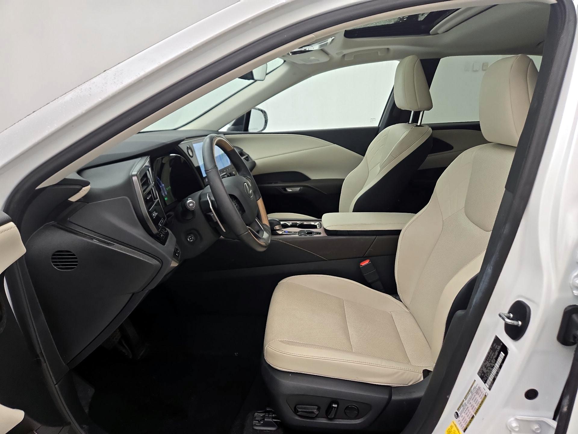 Thumbnail: 2024 Lexus RX - 11