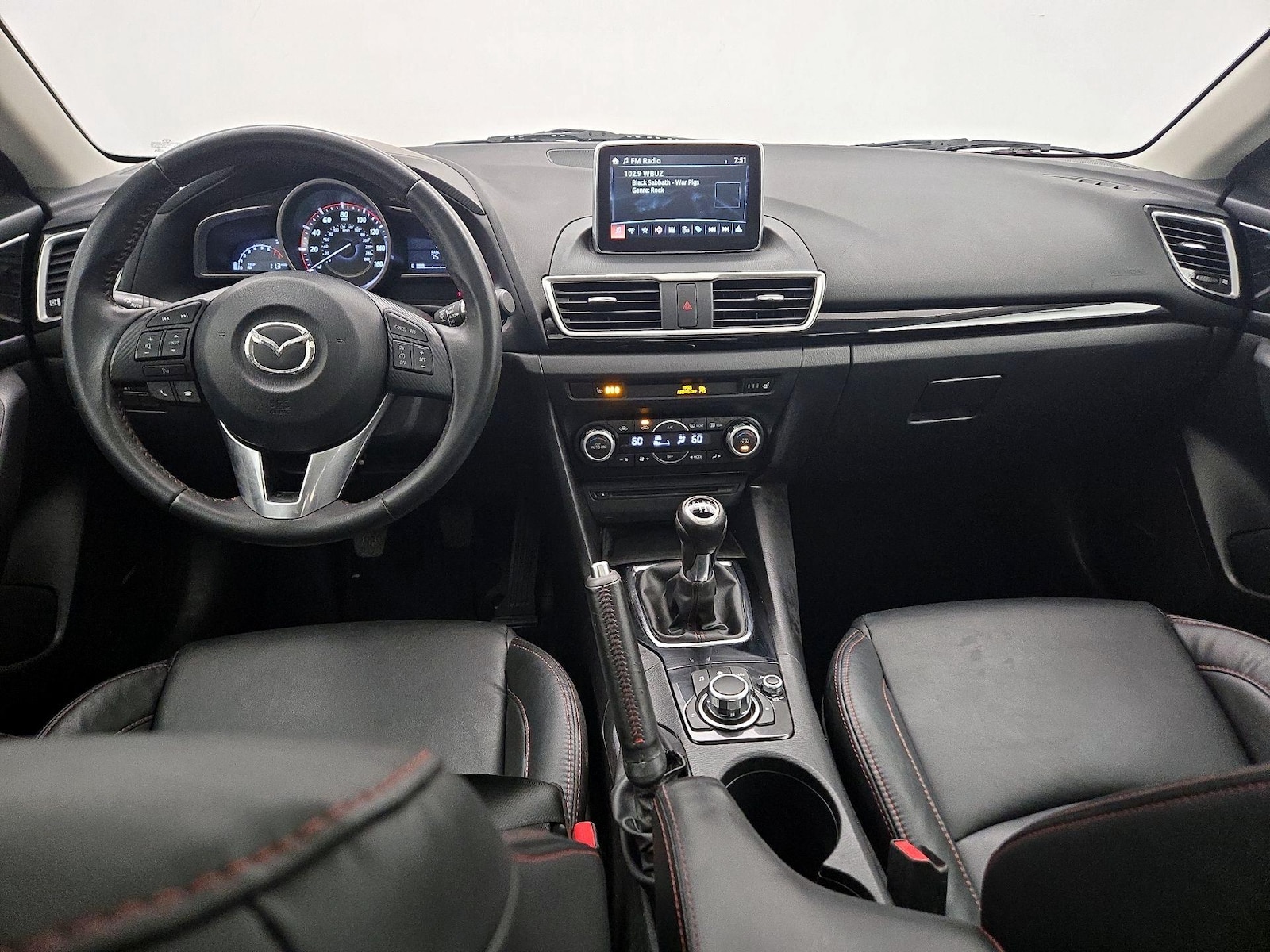 2016 Mazda MAZDA3 i Grand Touring - Photo 10