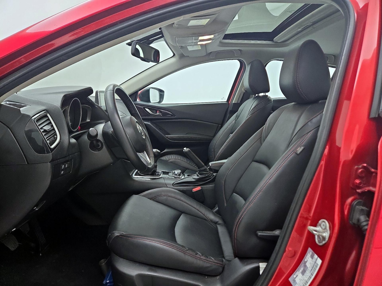 2016 Mazda MAZDA3 i Grand Touring - Photo 12