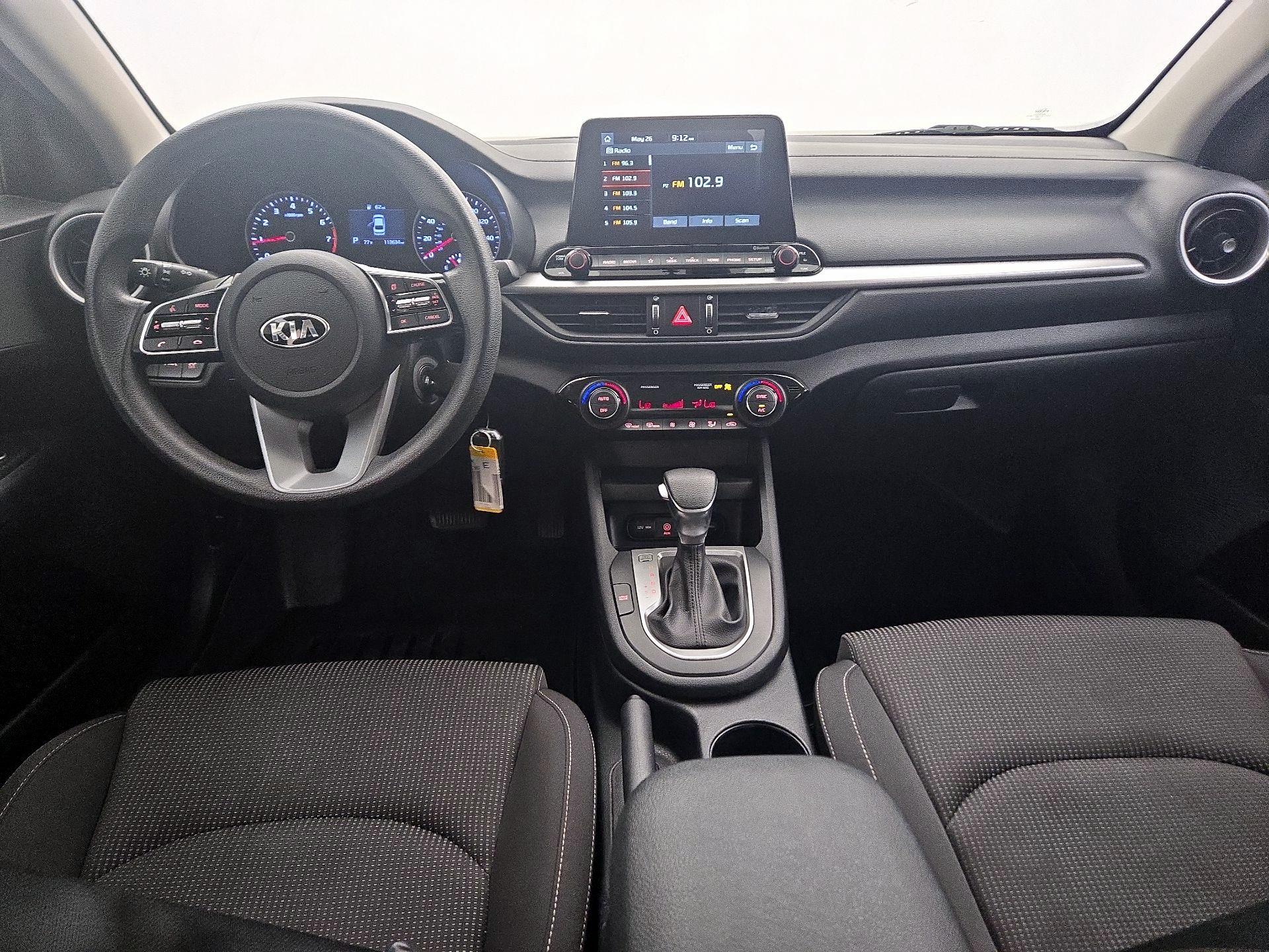 Thumbnail: 2019 Kia Forte - 9