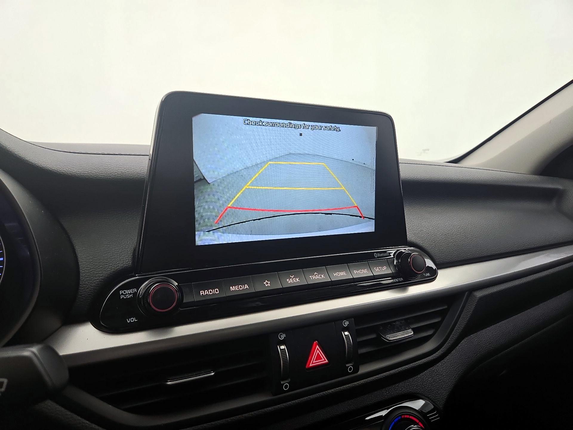 Thumbnail: 2019 Kia Forte - 14