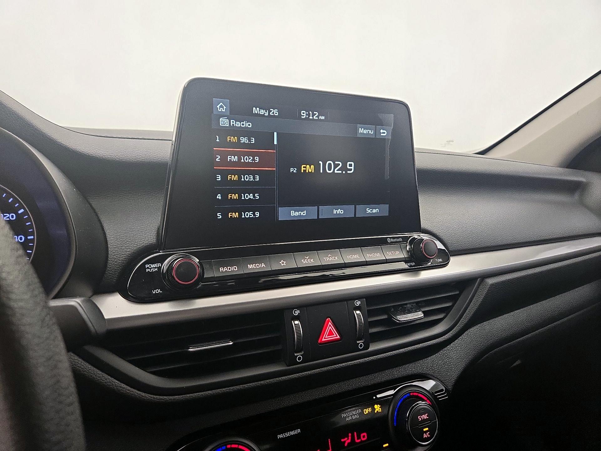 Thumbnail: 2019 Kia Forte - 15