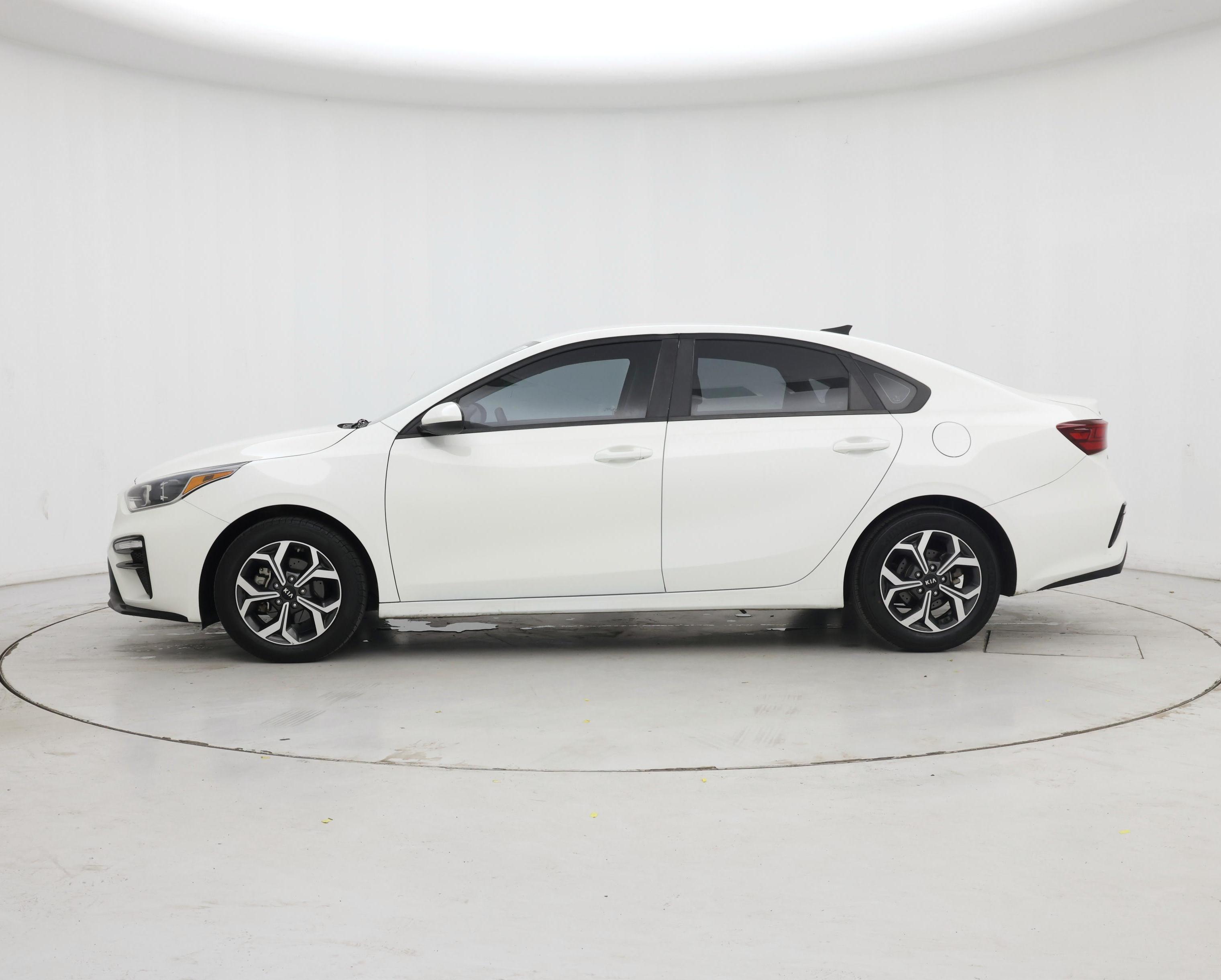 Thumbnail: 2019 Kia Forte - 3