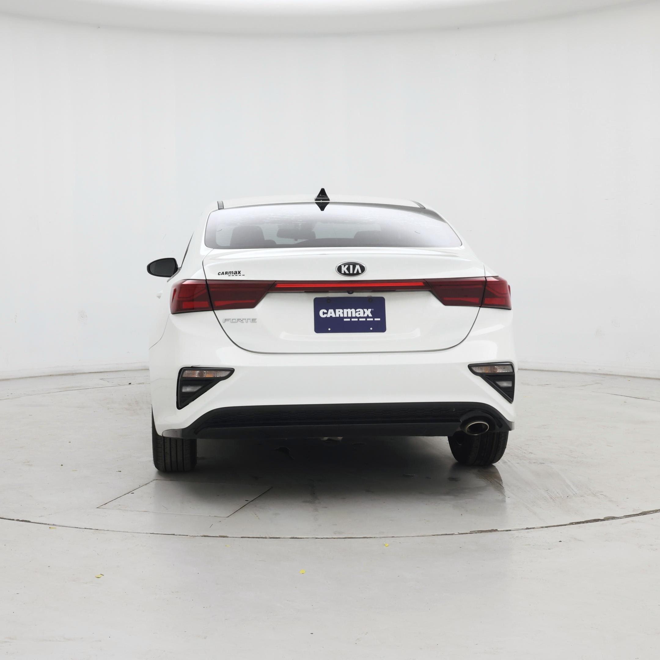 Thumbnail: 2019 Kia Forte - 6
