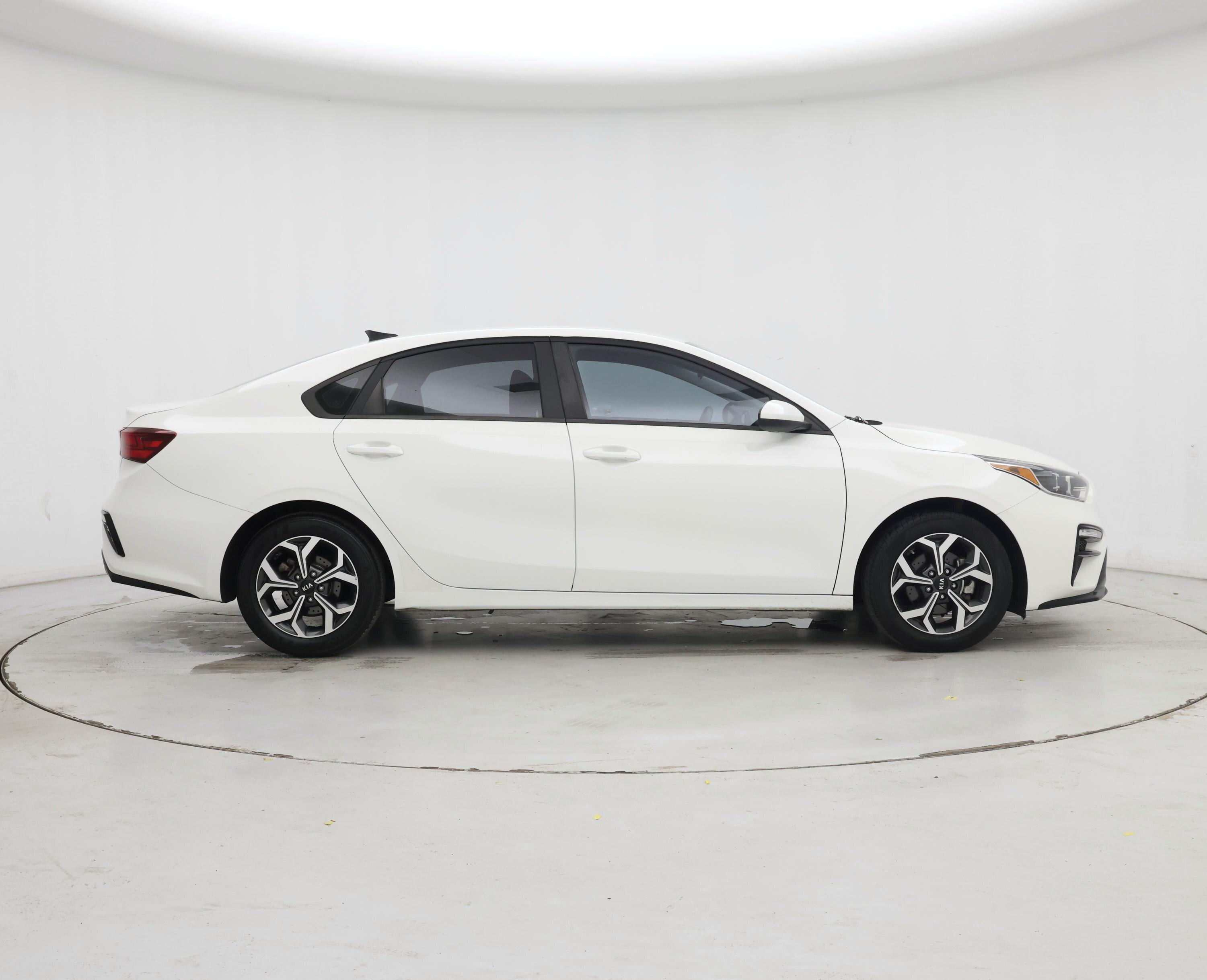 Thumbnail: 2019 Kia Forte - 7