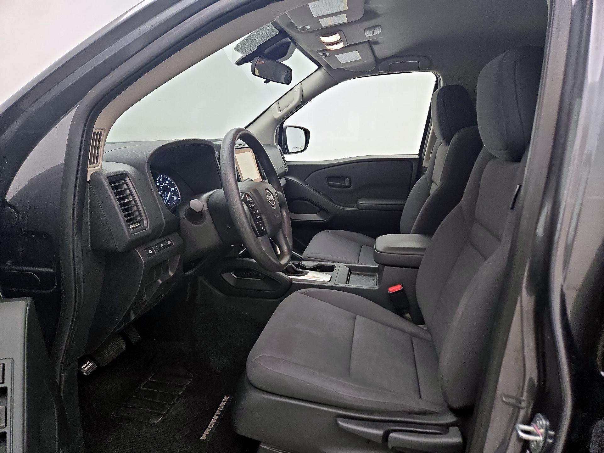 Thumbnail: 2022 Nissan Frontier - 11