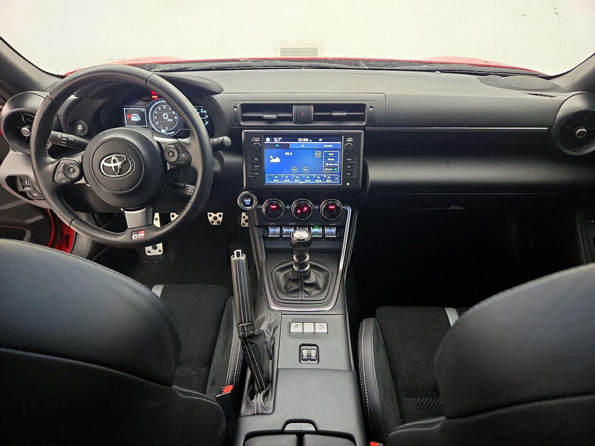 Thumbnail: 2024 Toyota GR86 - 9