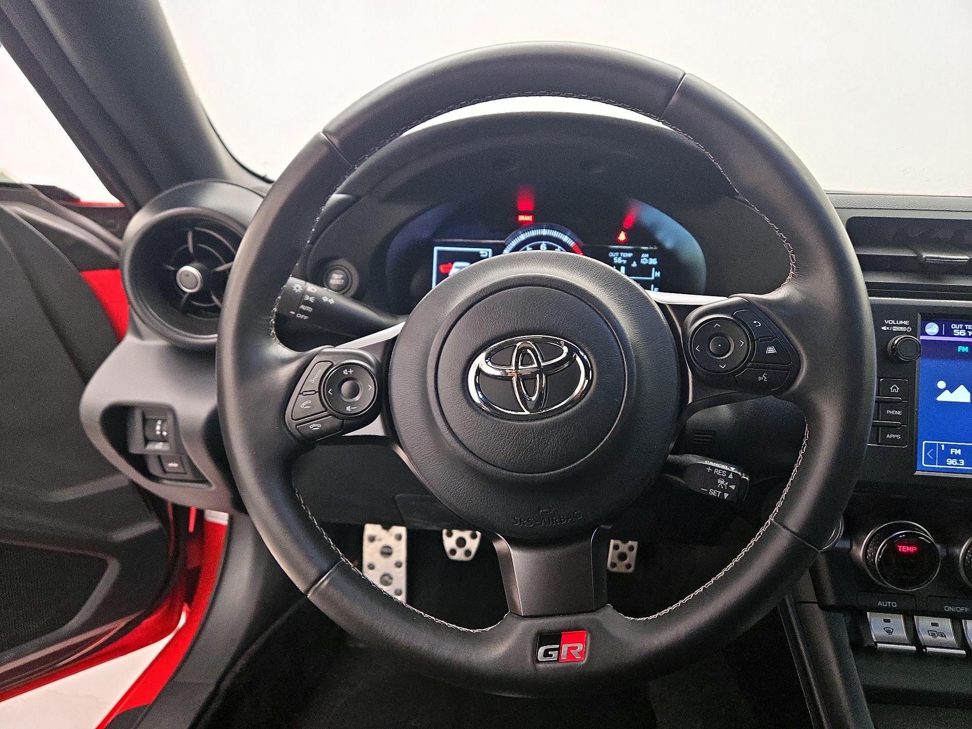 Thumbnail: 2024 Toyota GR86 - 10