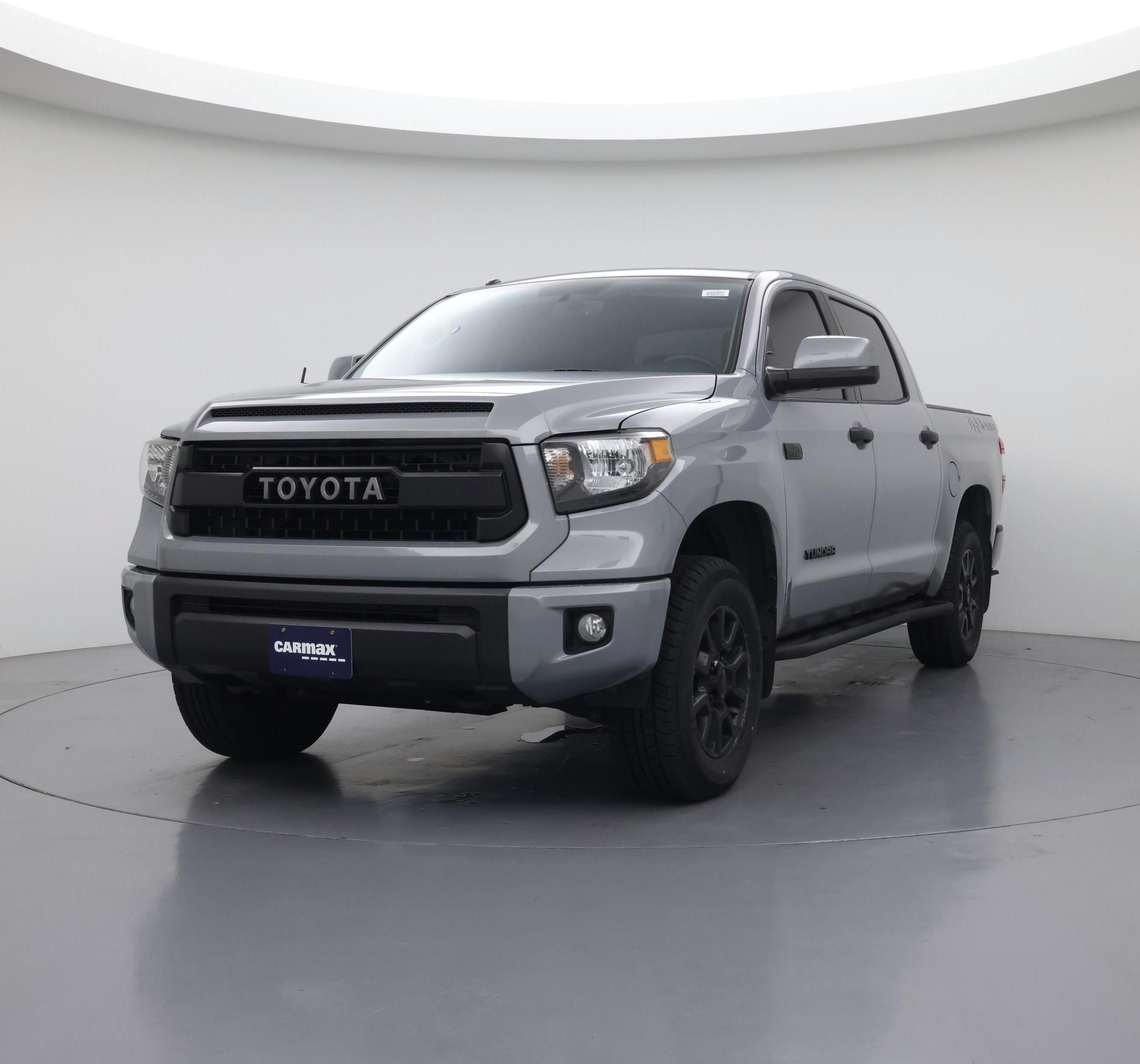 Thumbnail: 2017 Toyota Tundra - 4